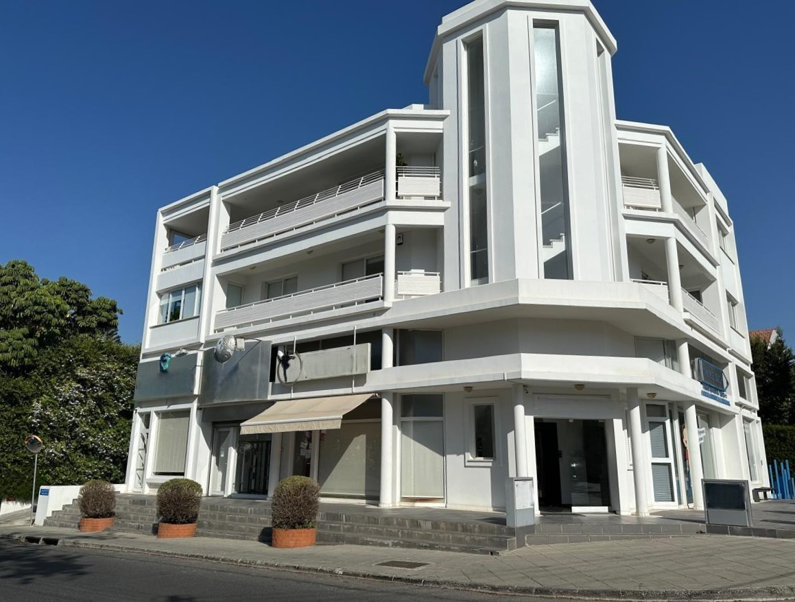 Furnished Office in Petrou Kai Pavlou, Limassol photo 11