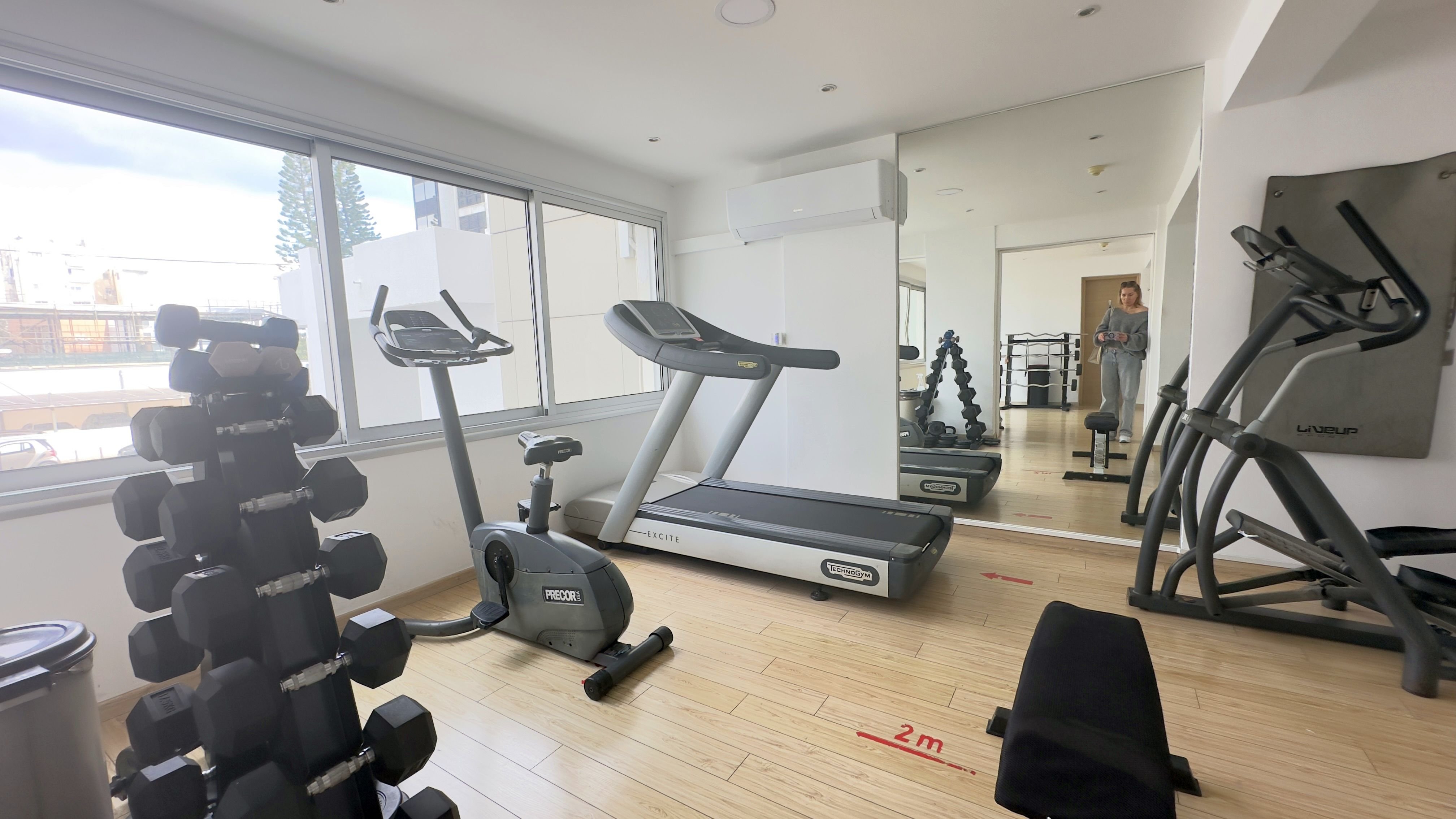 2 BR Apartment in Neapolis, Limassol photo 13