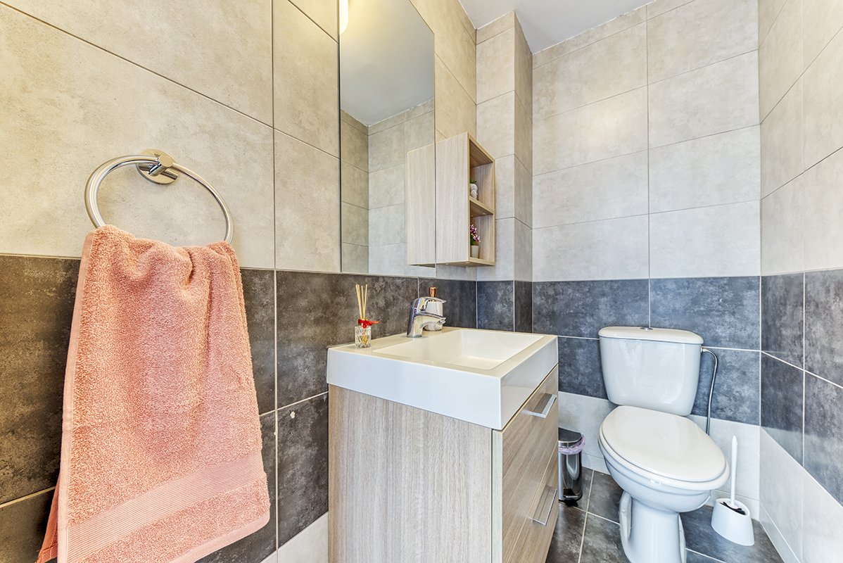 2 BR Apartment in Mesa Geitonia, Limassol photo 12