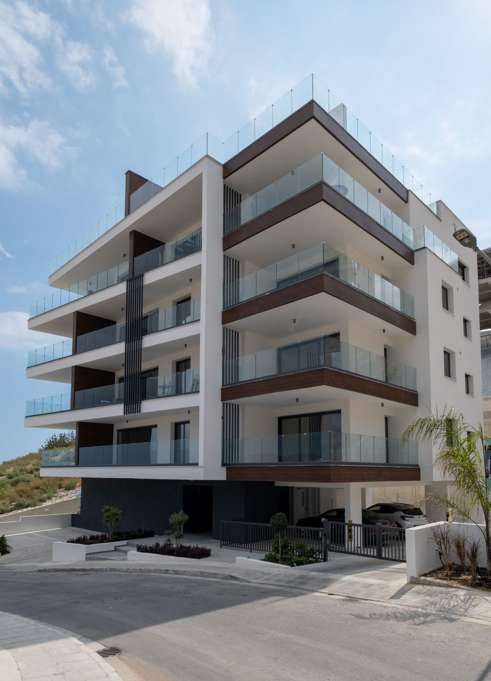 2 BR Apartment in Germasogeia, Limassol photo 13