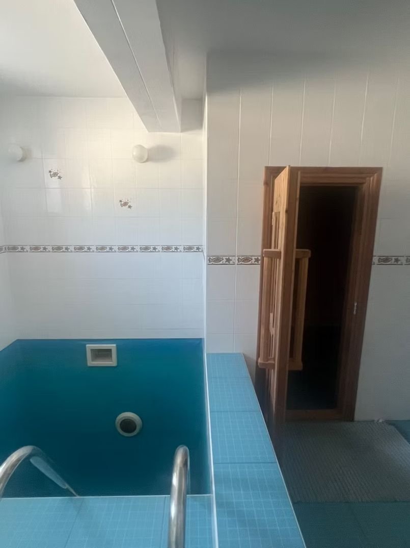 4 BR Villa in Tala, Paphos photo 10