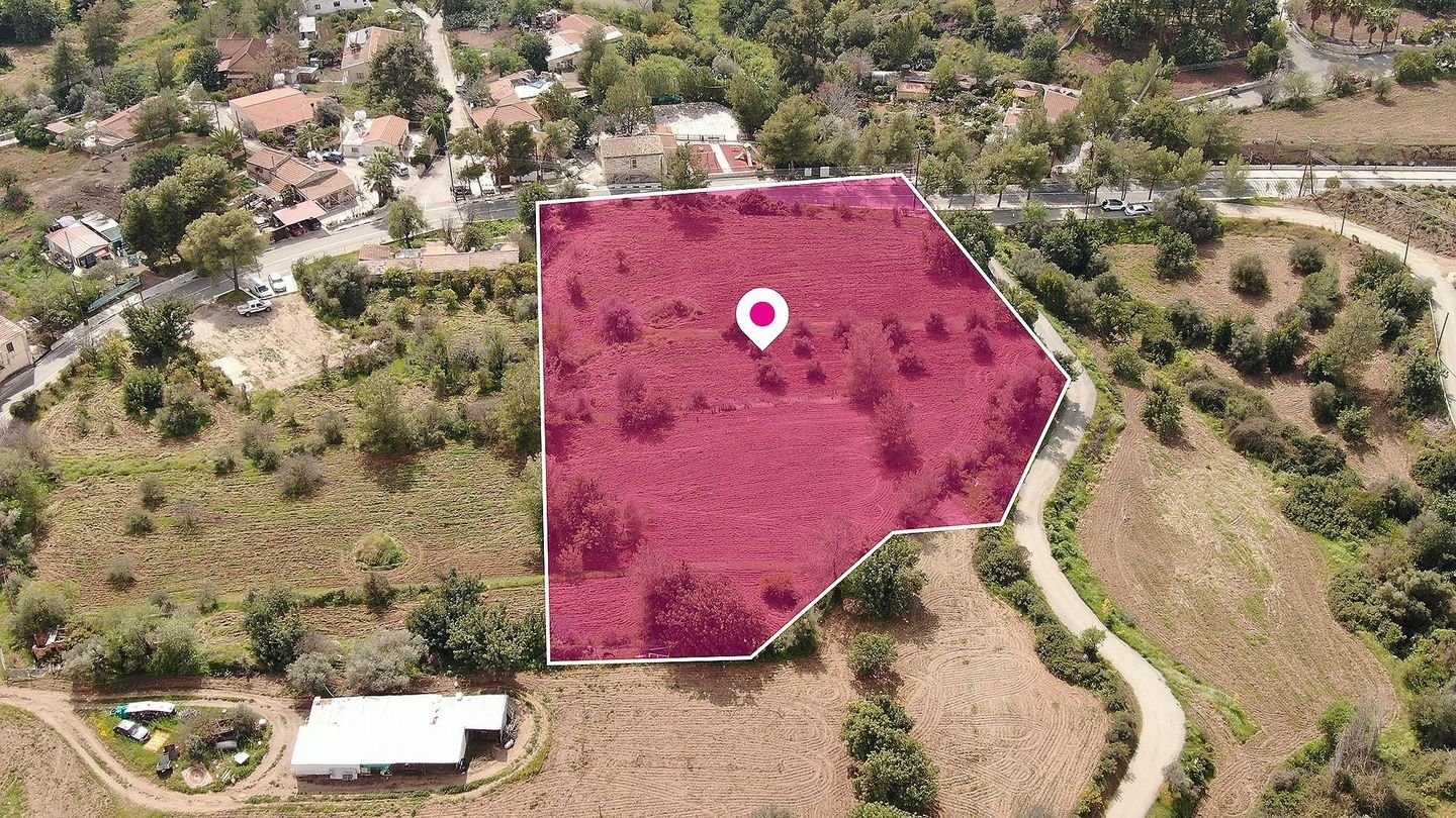 Prime Development Opportunity: Residential Field in Lageia, Larnaca photo 4