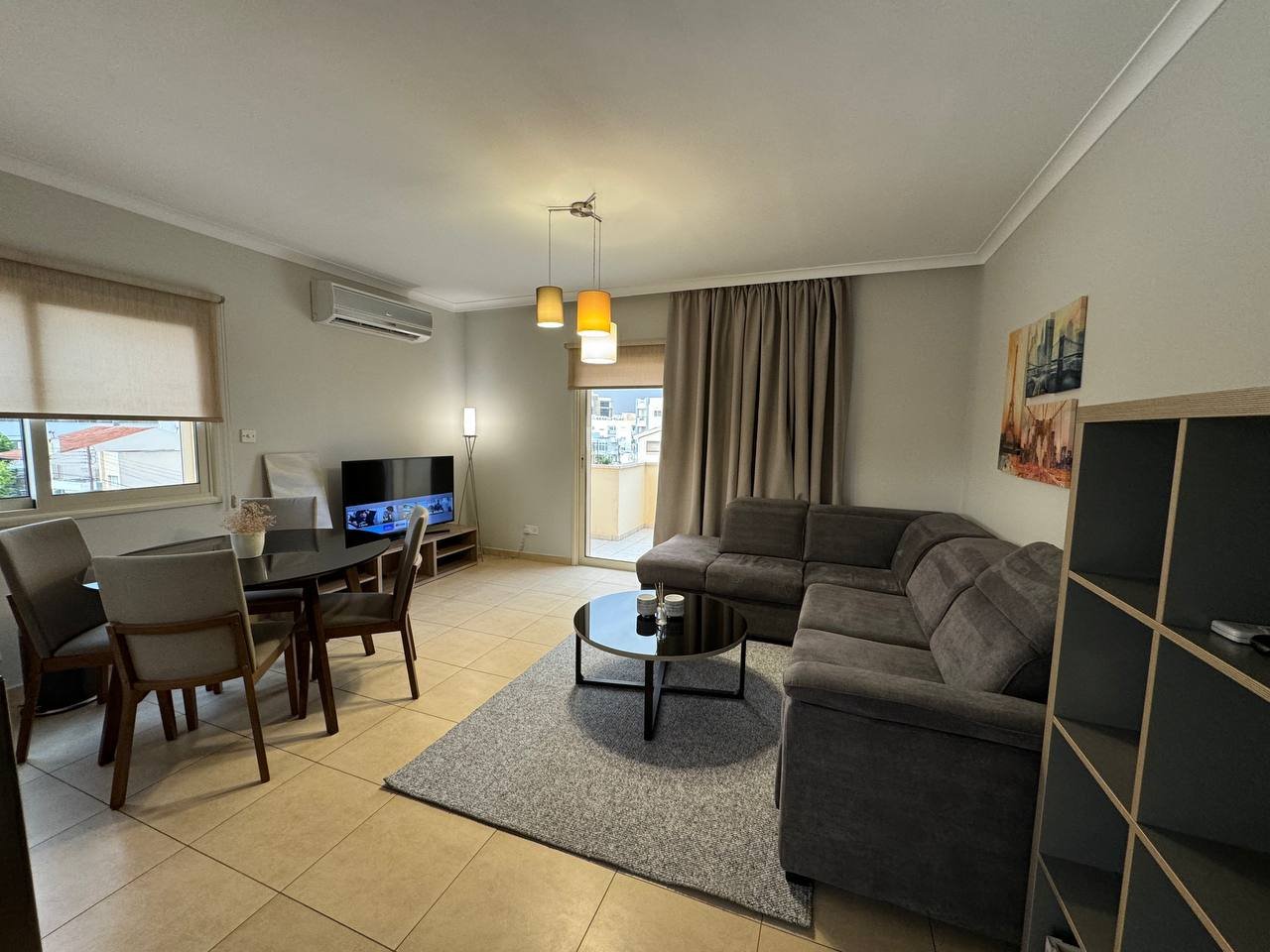 1-bedroom apartment to rent photo 2