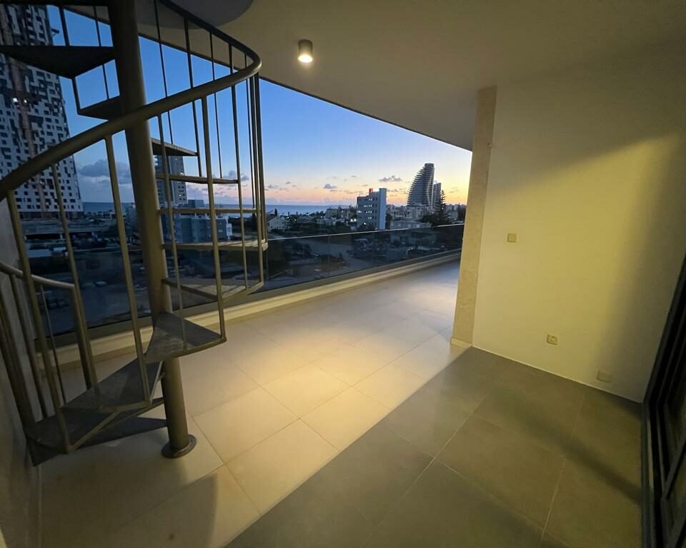 2 BR Penthouse in Mouttagiaka, Limassol photo 8