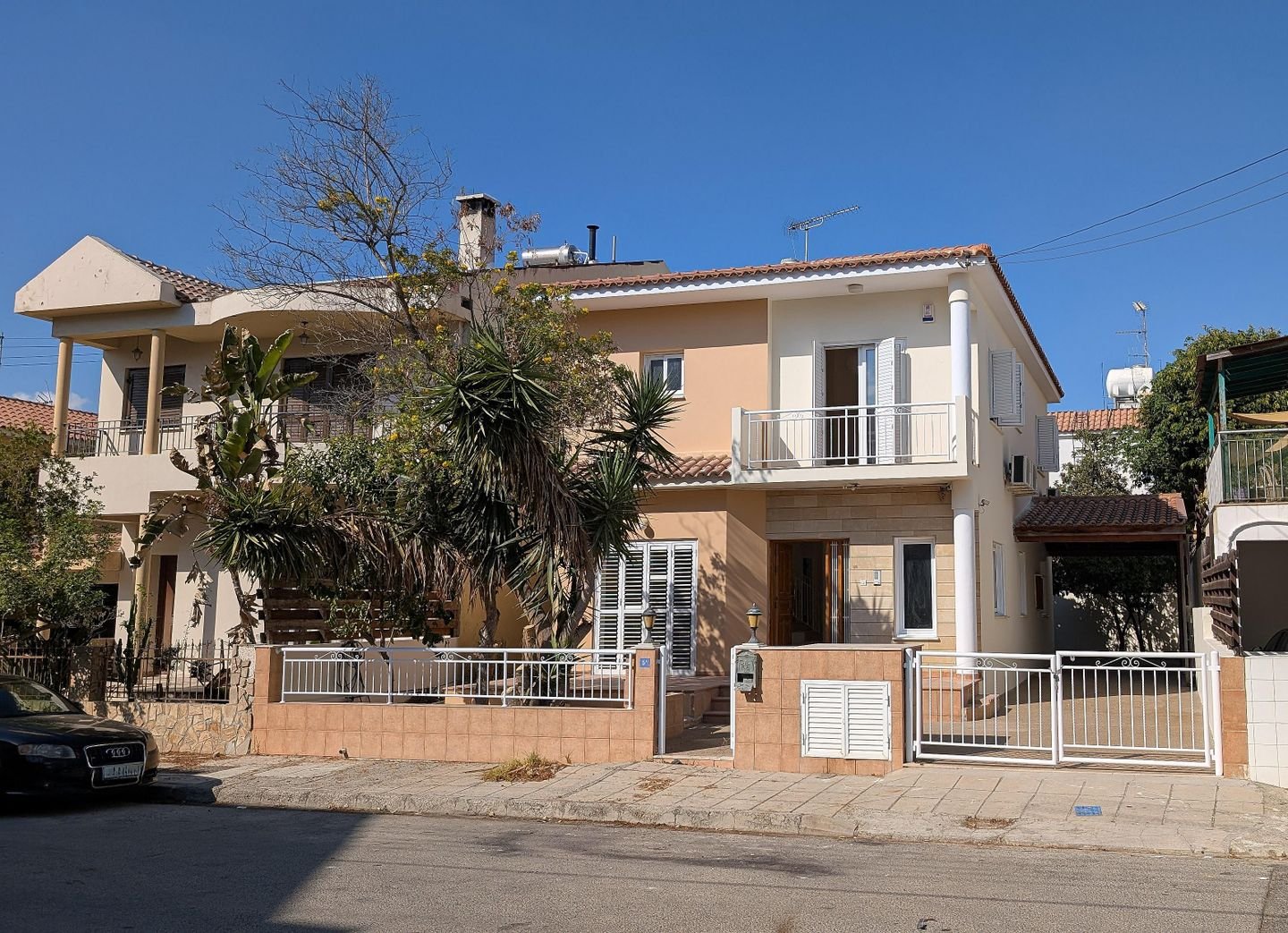 Two storey detached house in Engomi, Nicosia photo 6