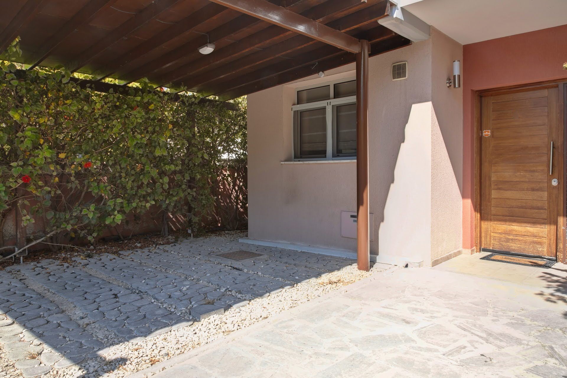 3 BR Villa in Agios Tychonas, Limassol photo 20