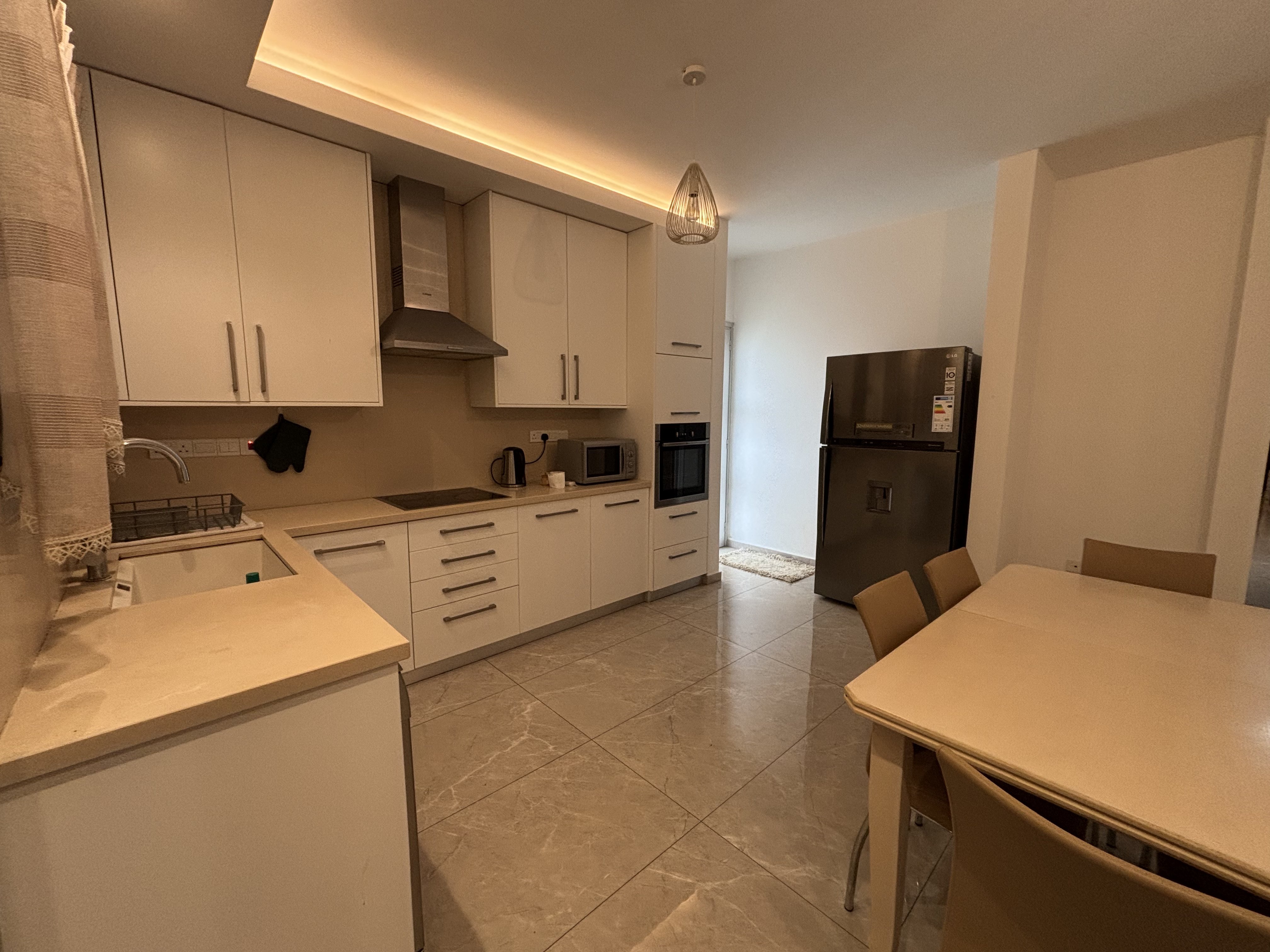 3 BR House in Kato Polemidia, Limassol photo 2