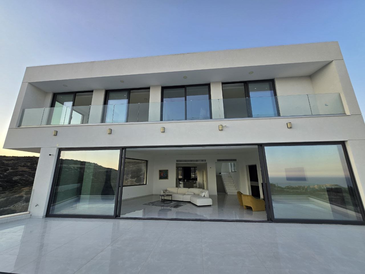 4 BR Luxury Villa in Agios Tychonas, Limassol photo 20