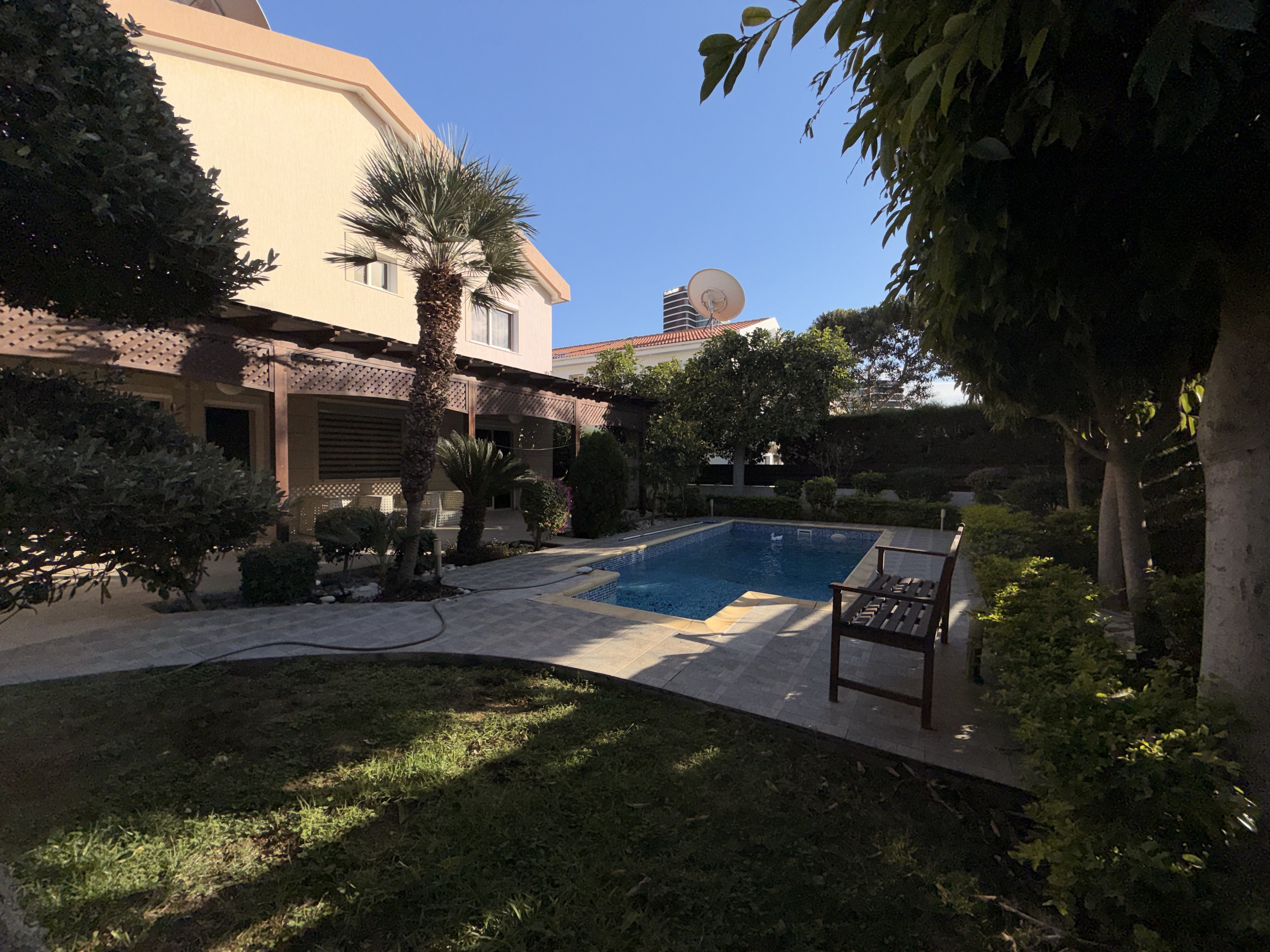 4 BR Villa in Germasogeia, Limassol photo 18