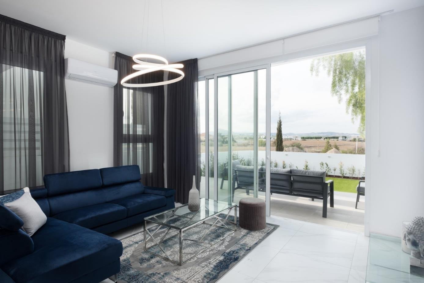 4 BR House in Dromolaxia, Larnaca photo 24