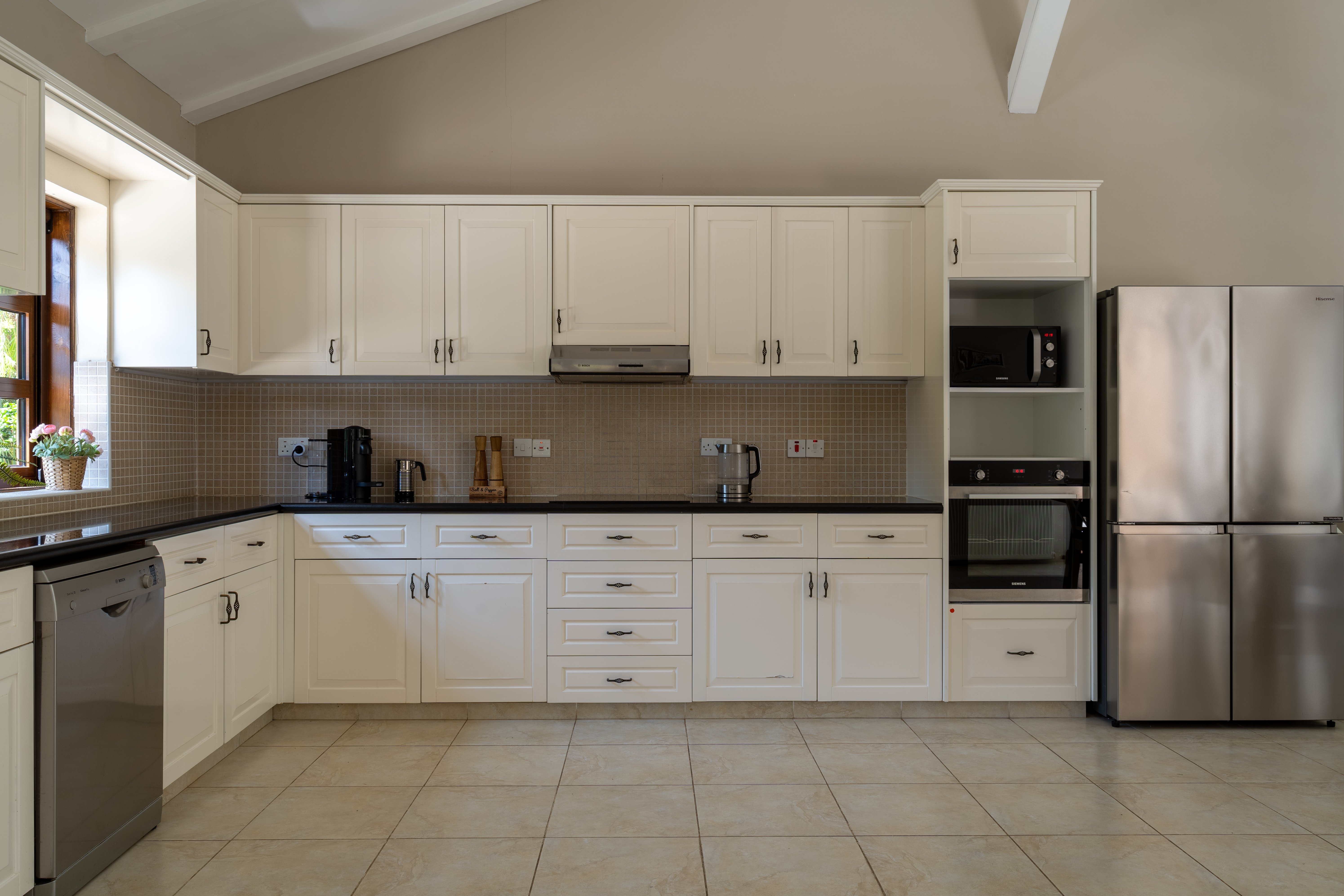 6 BR House with two guest houses in Souni, Limassol photo 4