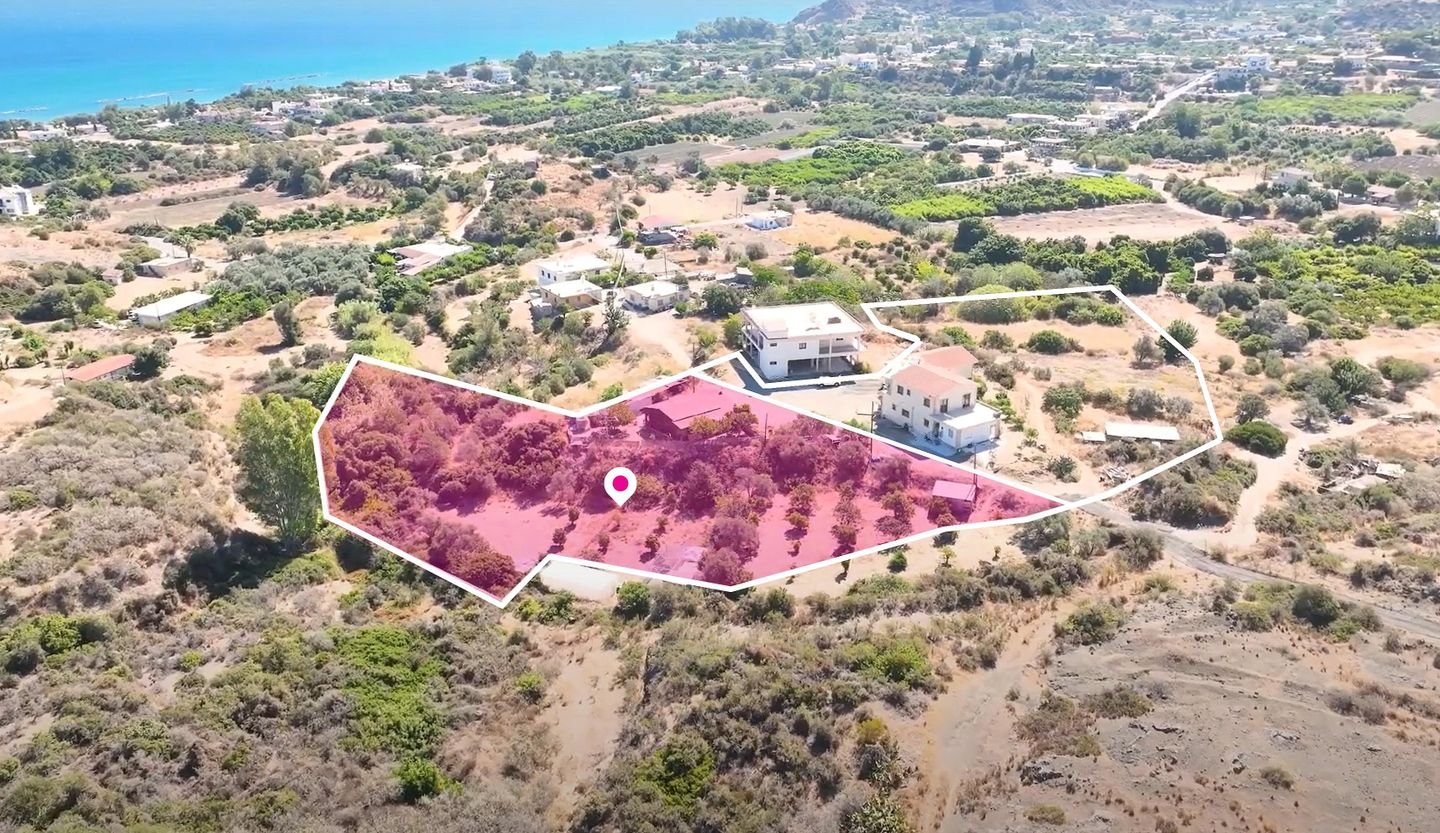 Residential field in Kato Pyrgos, Nicosia photo 2