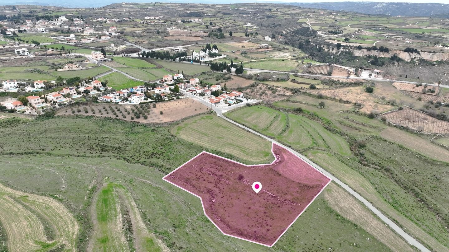 Touristic/Protection Zone Field in Kathikas, Paphos photo 4