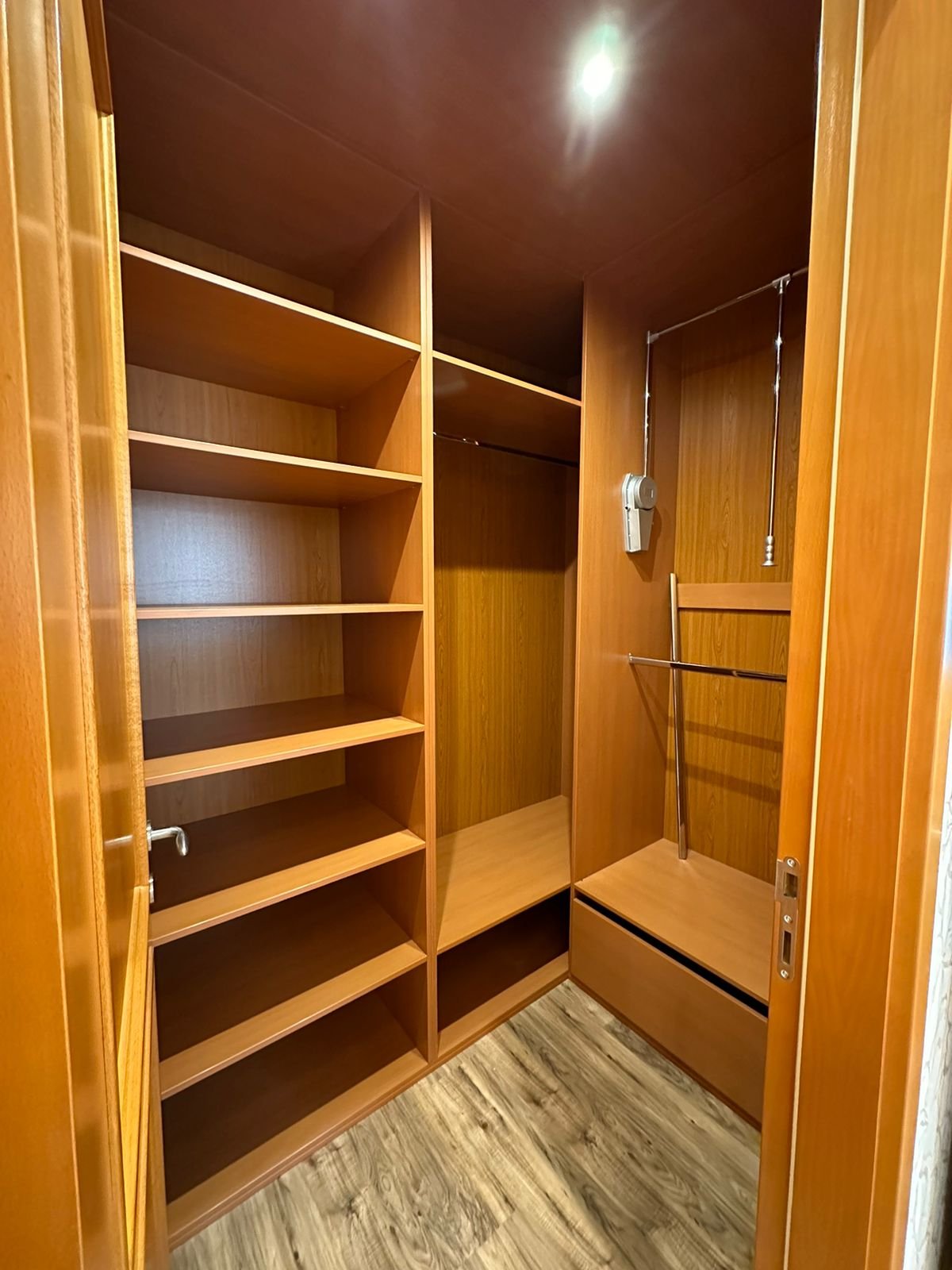 4 BR Villa in Mouttagiaka, Limassol photo 20