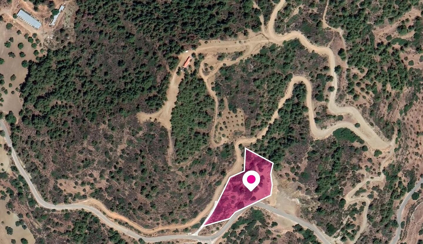 Agricultural field, Lysos photo 3