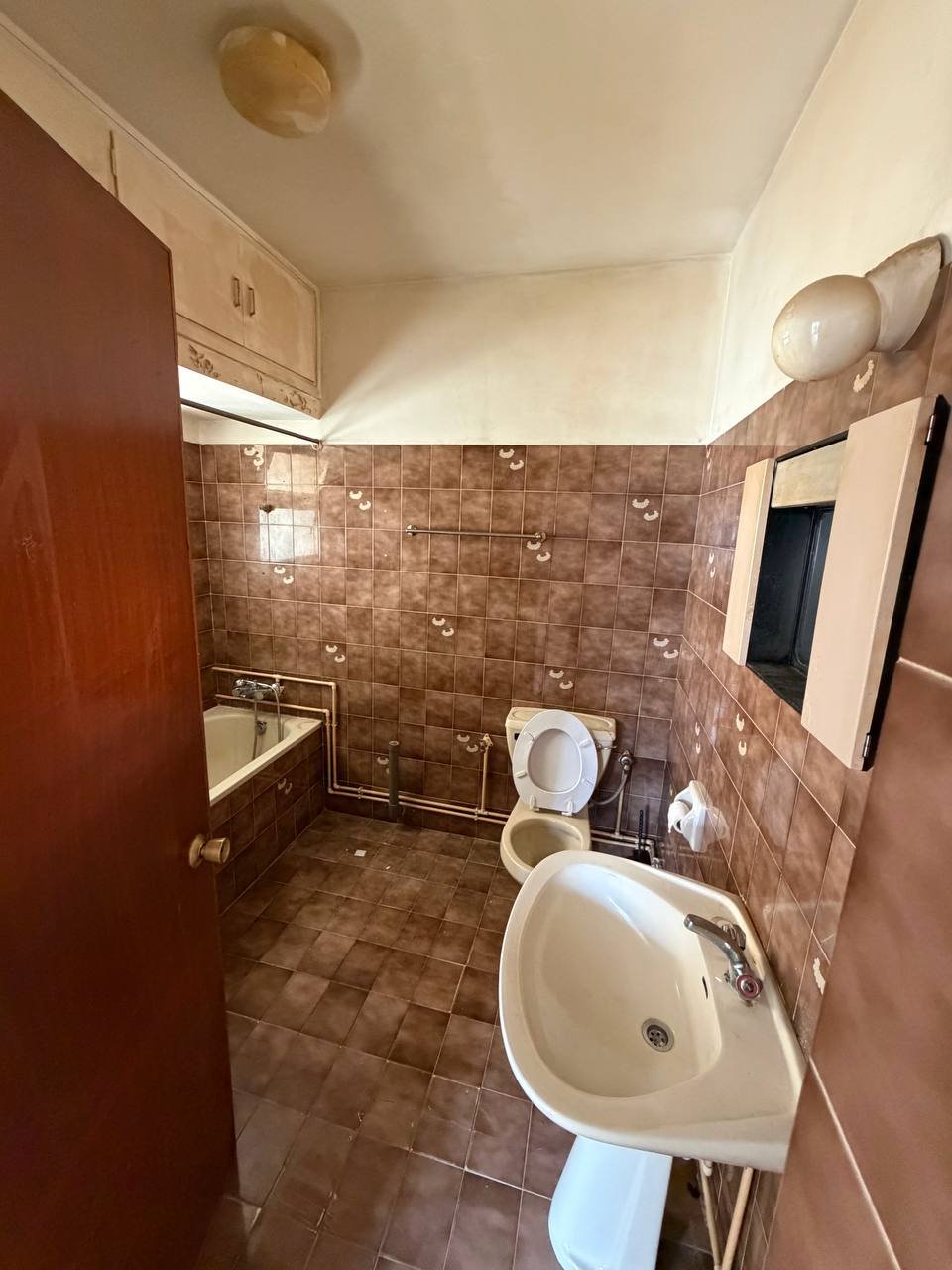 3 BR Apartment in Neapolis, Limassol photo 7