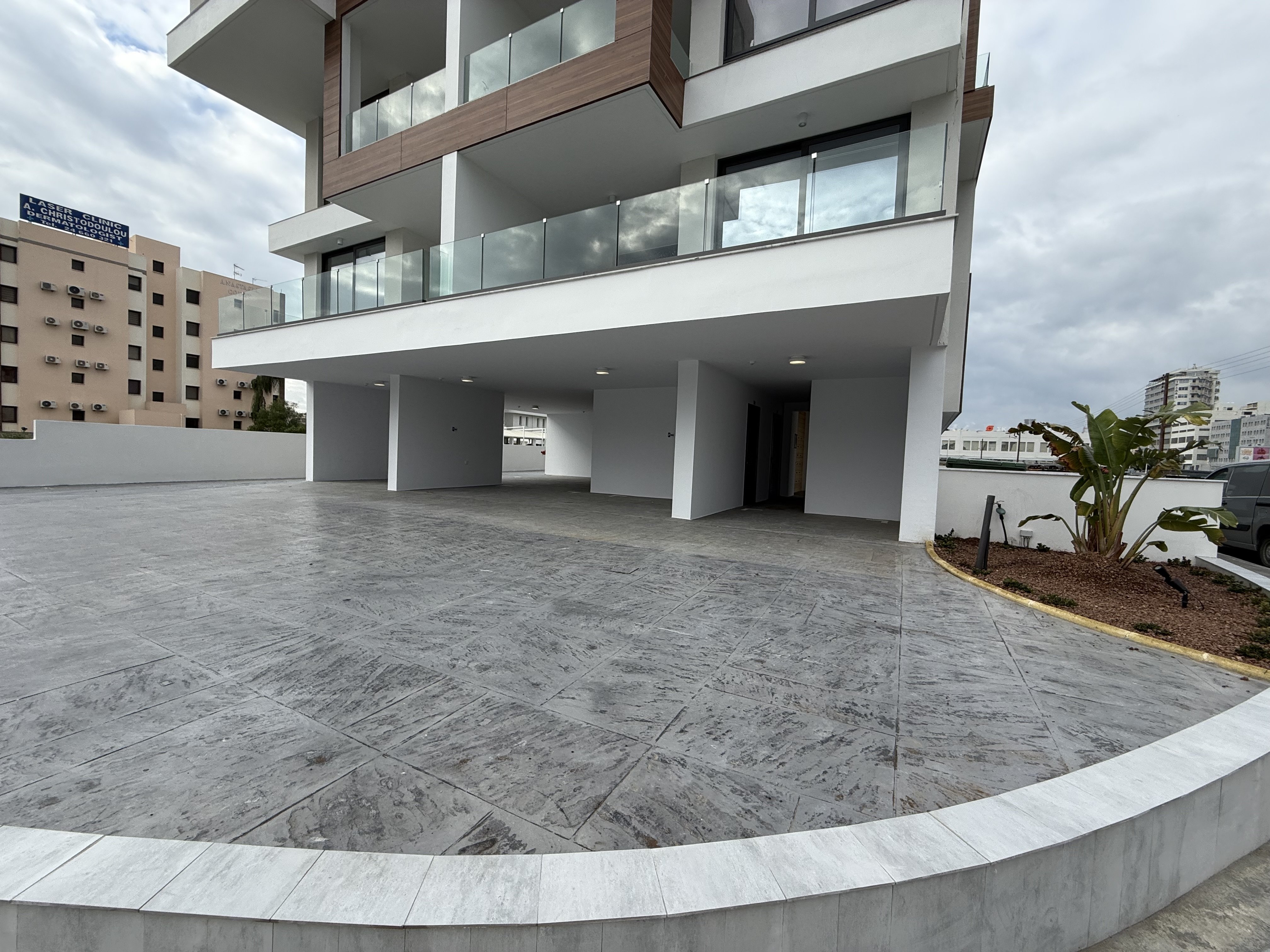 2 BR Penthouse in Arch Makarios III, Larnaca photo 2