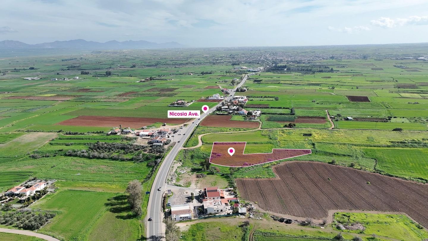 (Share) Agricultural field in Peristerona, Nicosia photo 2