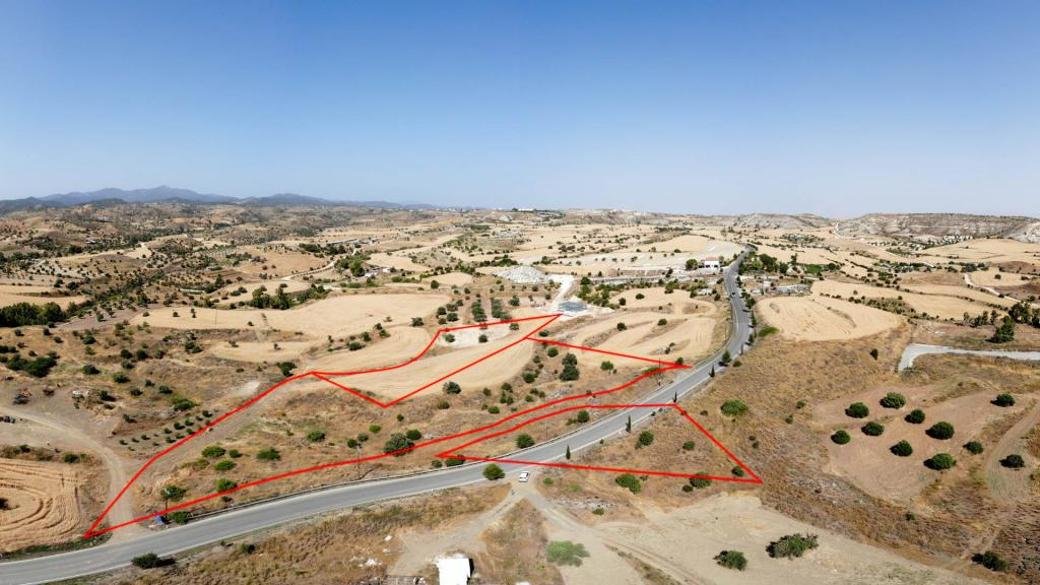 Shared residential fields in Analiontas, Nicosia photo 2