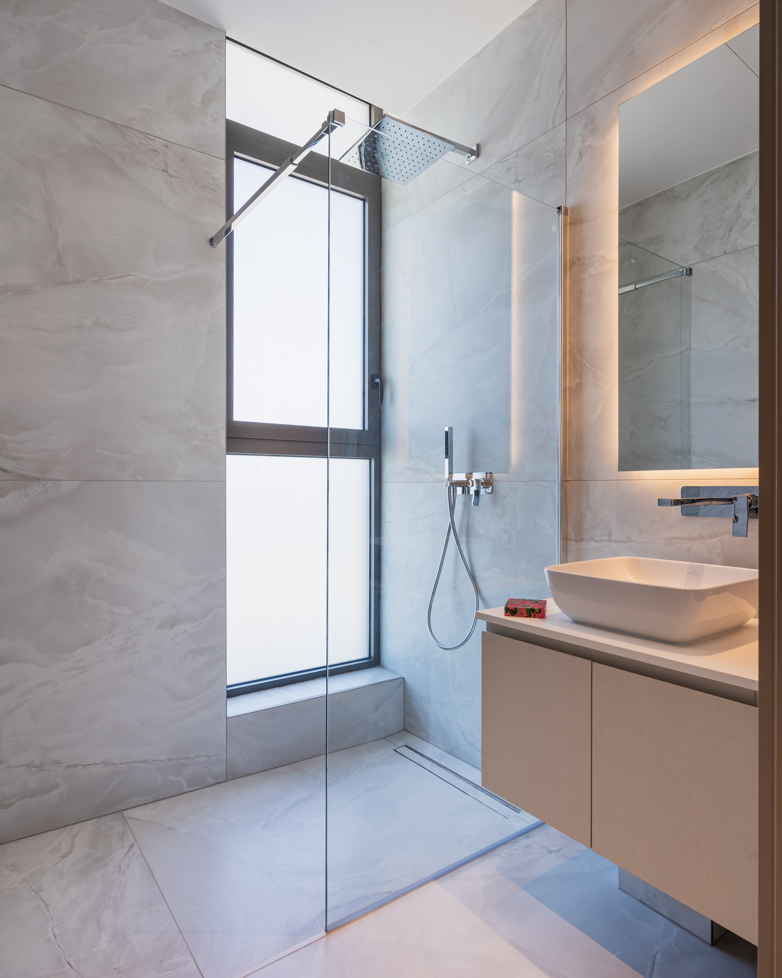 5 BR Apartment in Agios Tychonas, Limassol photo 7