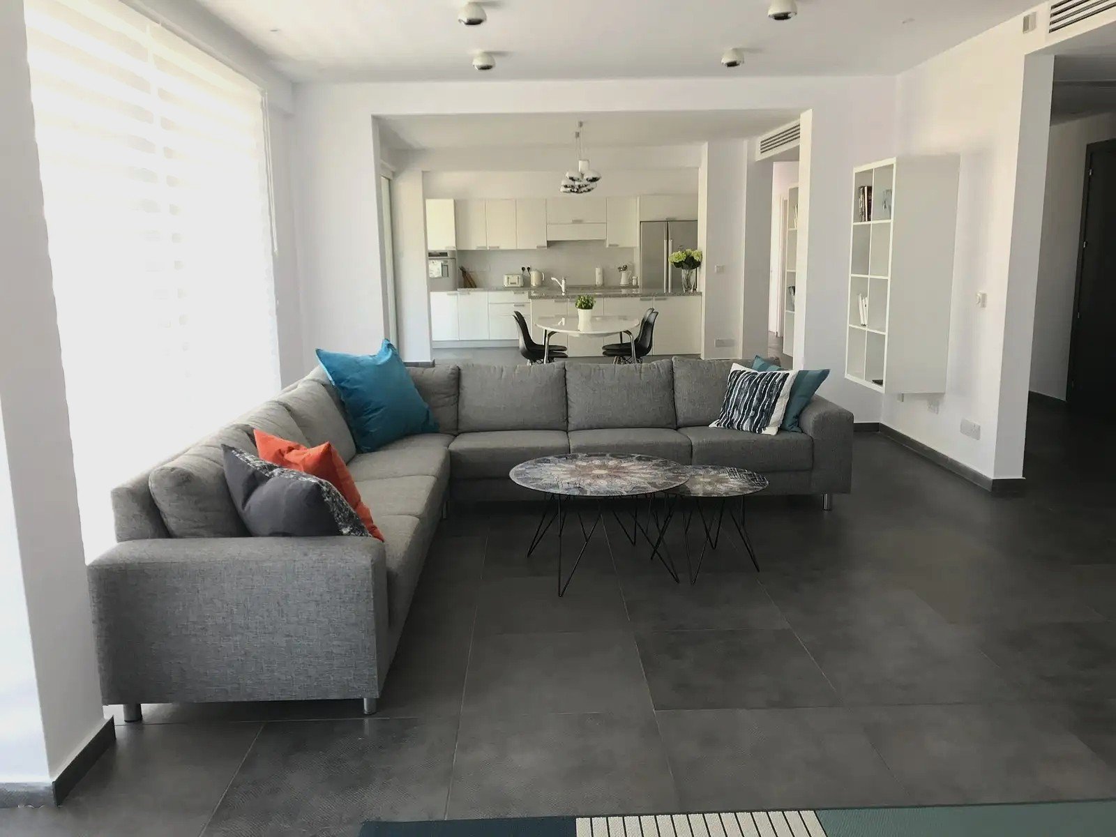 4 BR Penthouse in Neapolis, Limassol photo 2