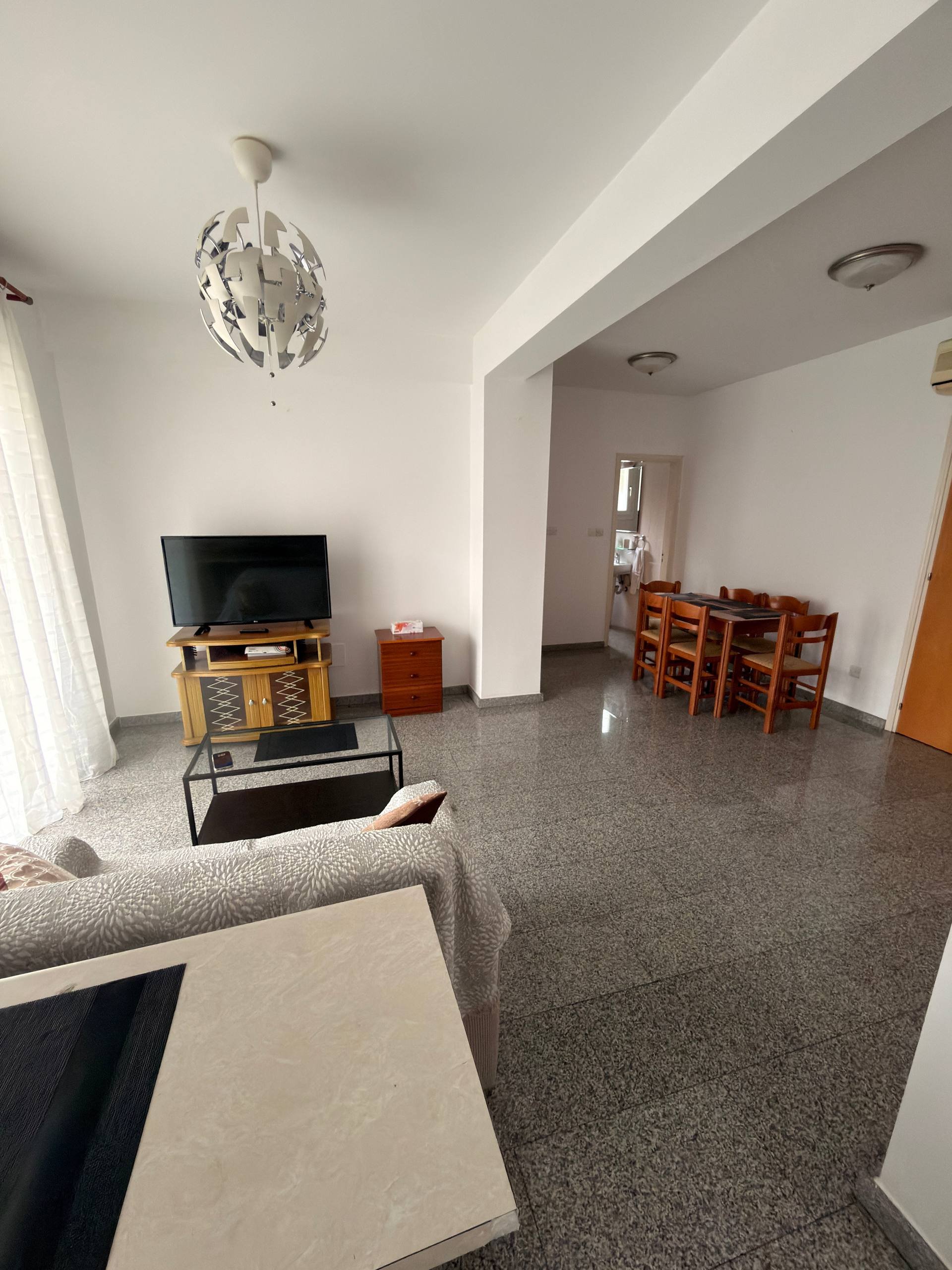 1 BR Apartment in Neapolis, Limassol photo 4