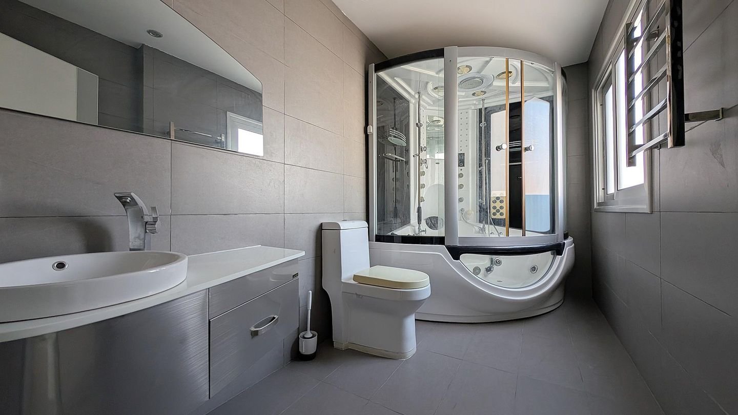 Two-Storey 5-Bedroom House, Mesa Geitonia, Limassol photo 51