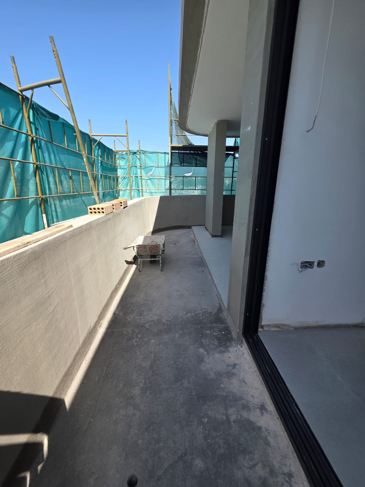 3 BR Penthouse in Universal, Paphos photo 6