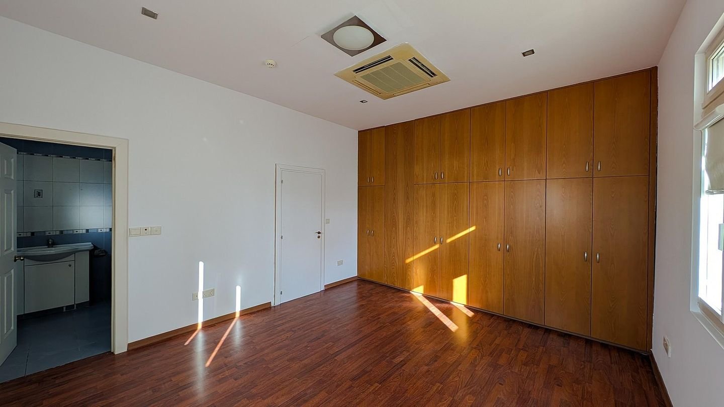 Three storey building in Agios Nikolaos, Larnaca photo 48