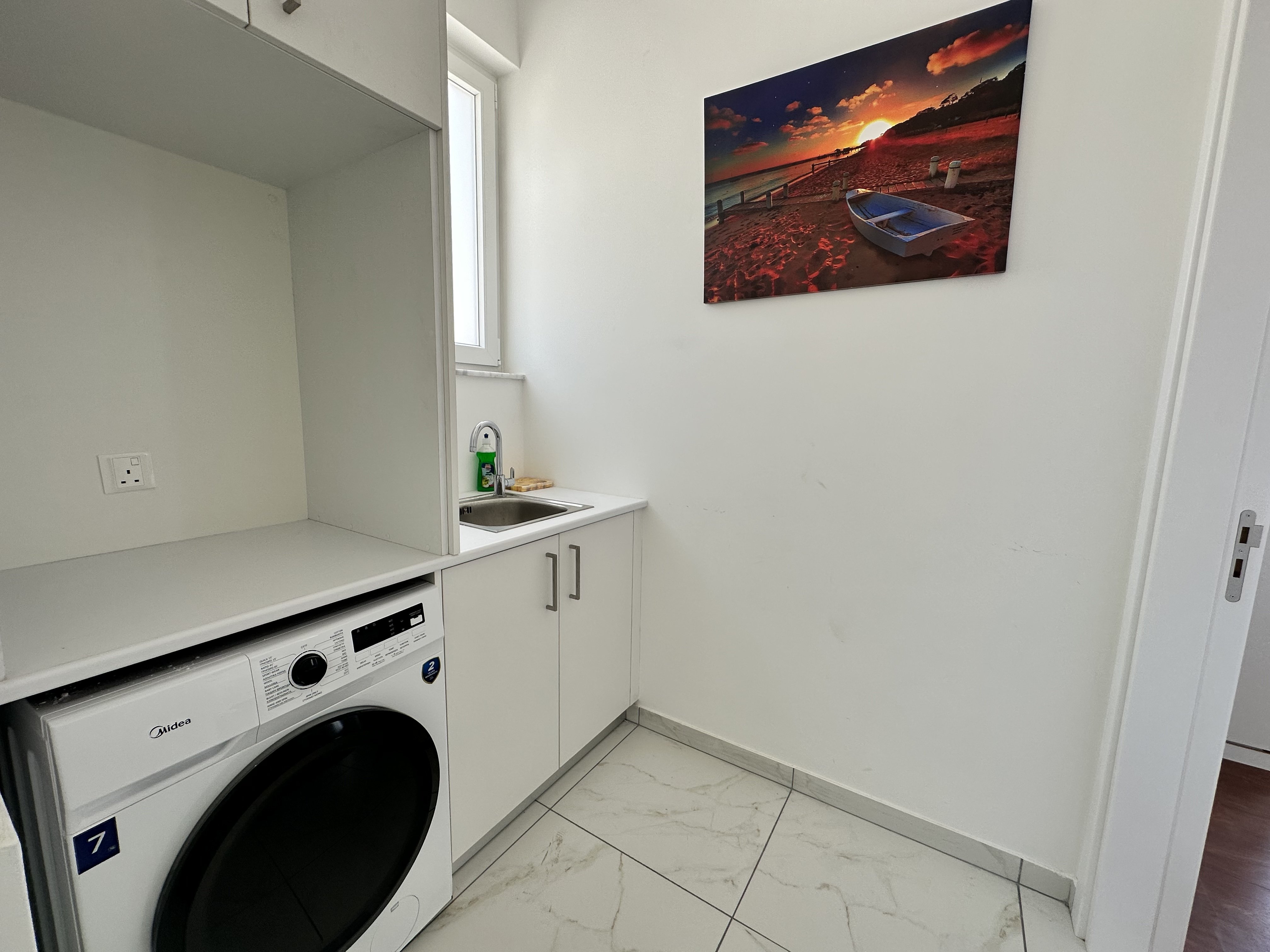 3 BR Detached House in Oroklini Tourist Area, Larnaca photo 12