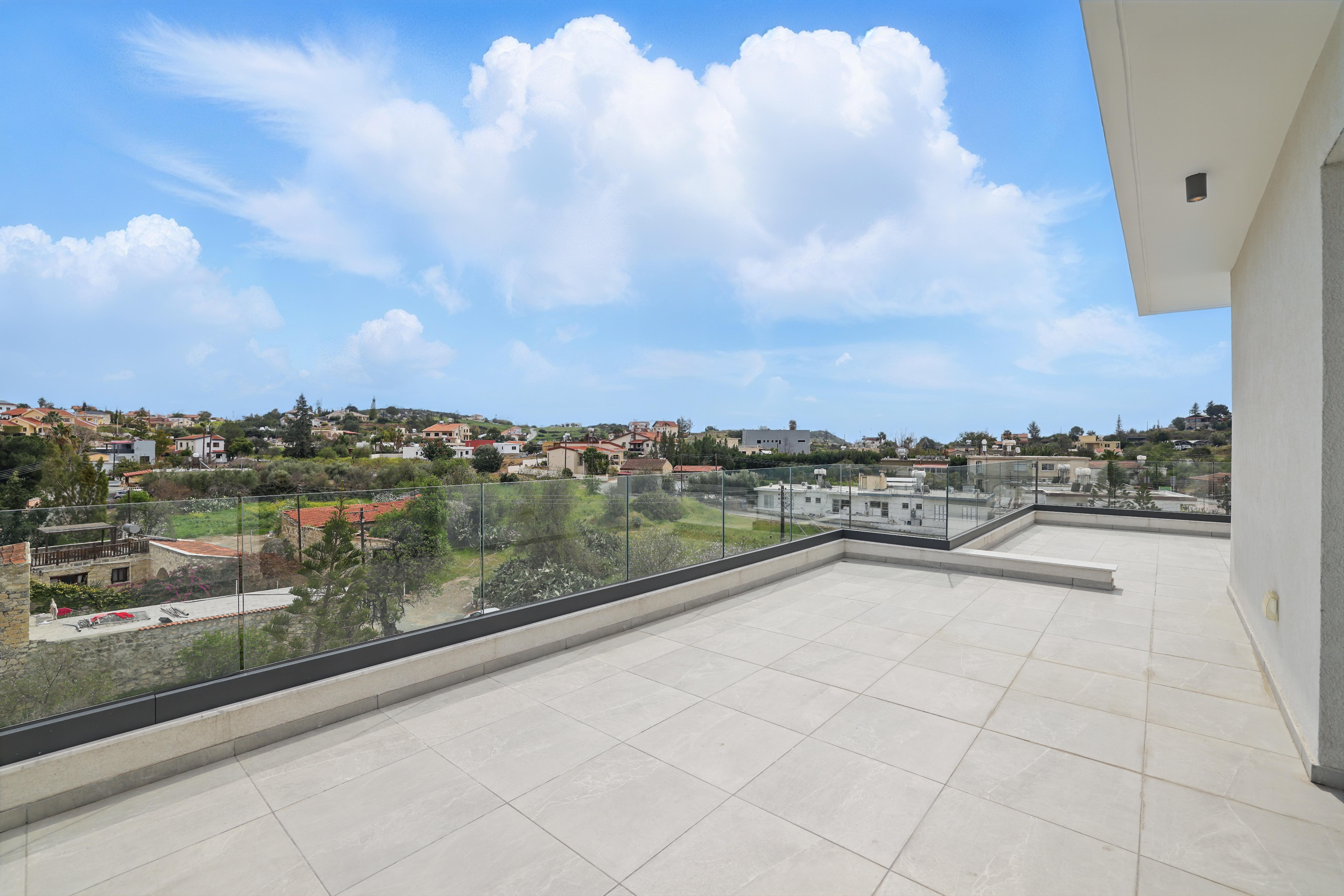 3 BR Penthouse in Parekklisia, Limassol photo 15