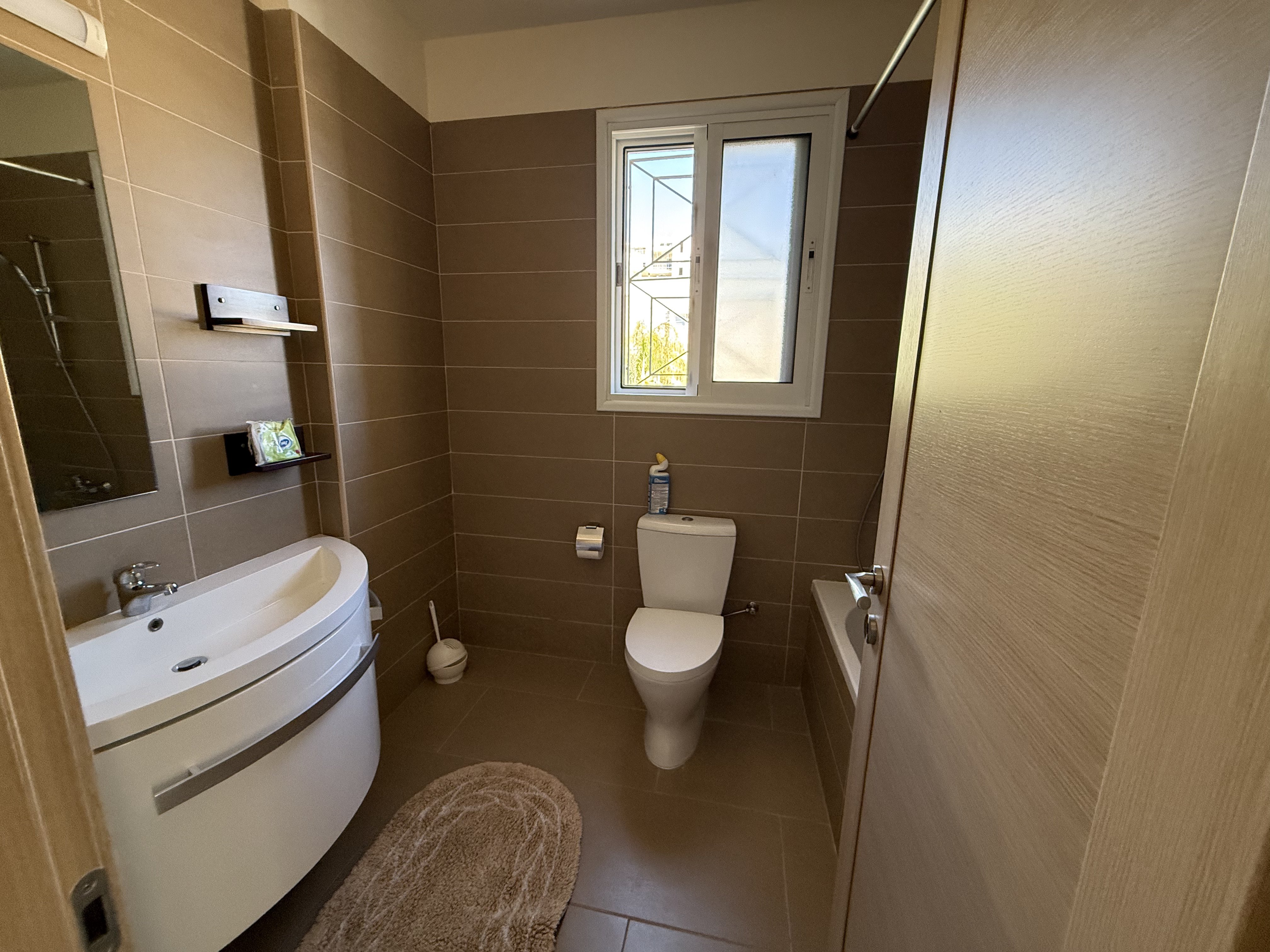 4 BR House in Mouttagiaka, Limassol photo 16