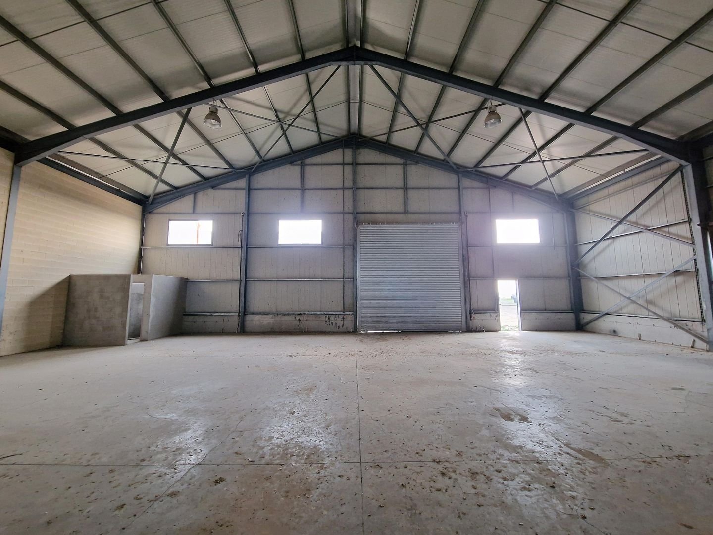 Incomplete Light Industrial Building in Kokkinotrimithia, Nicosia photo 11