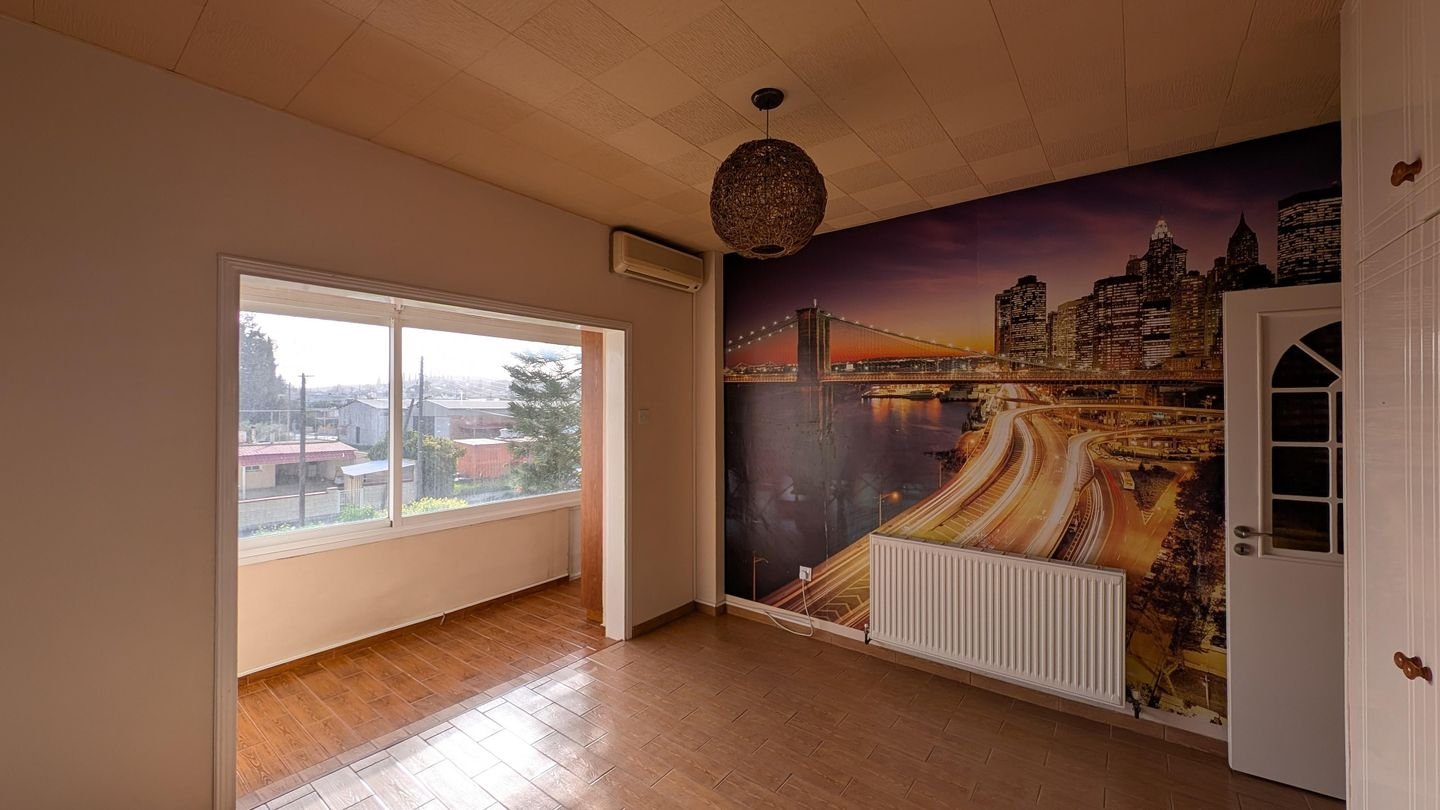 Spacious 4-Bedroom Detached House in Pera Chorio, Nicosia photo 29