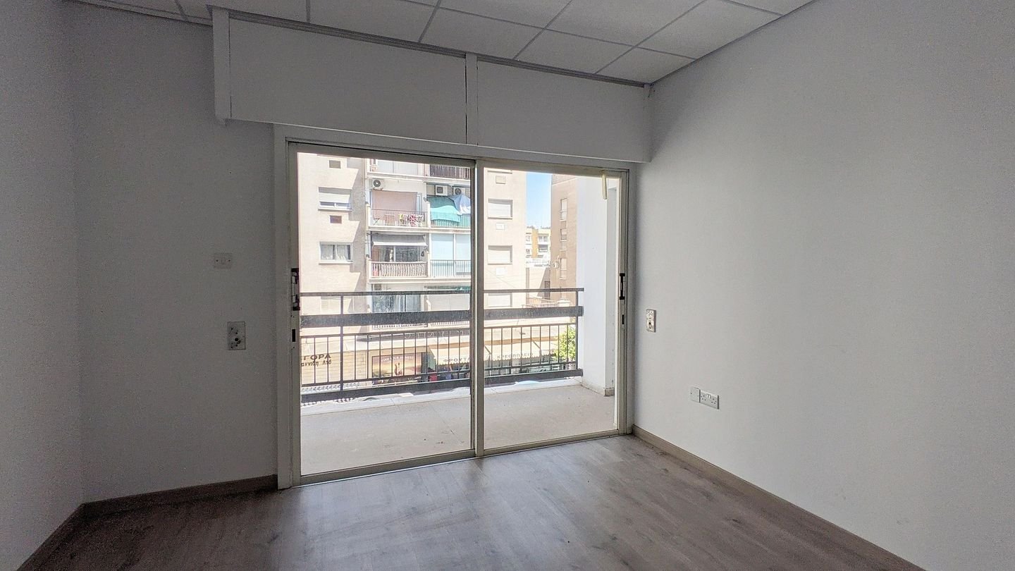 Office Unit in Agioi Omologites, Nicosia photo 24