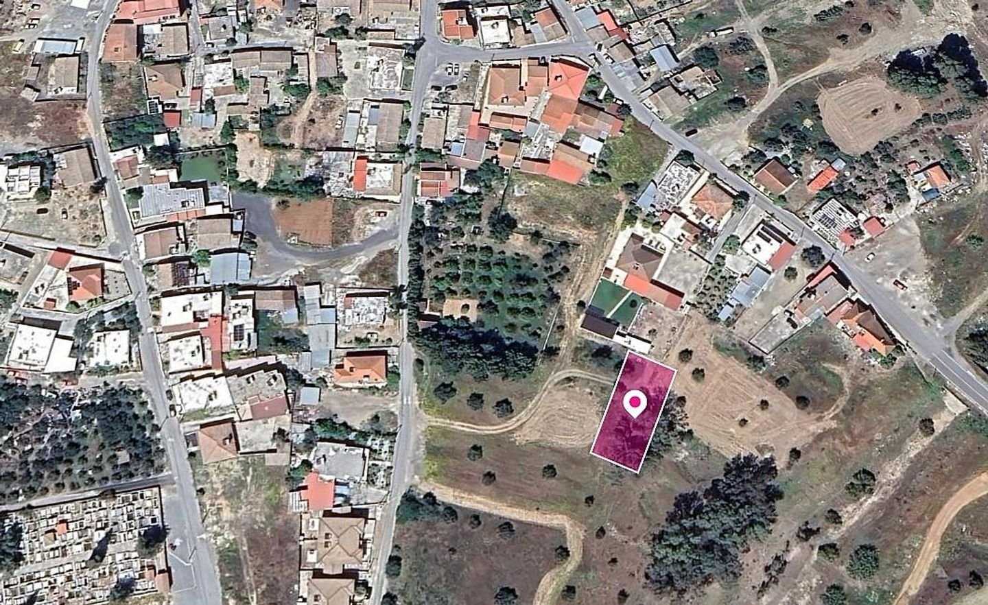 Residential field in Palaiometocho, Nicosia photo 1