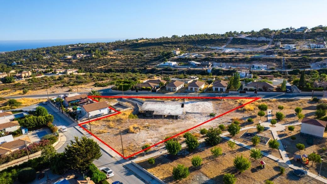 Residential plot in Souni-Zanakia, Limassol photo 2