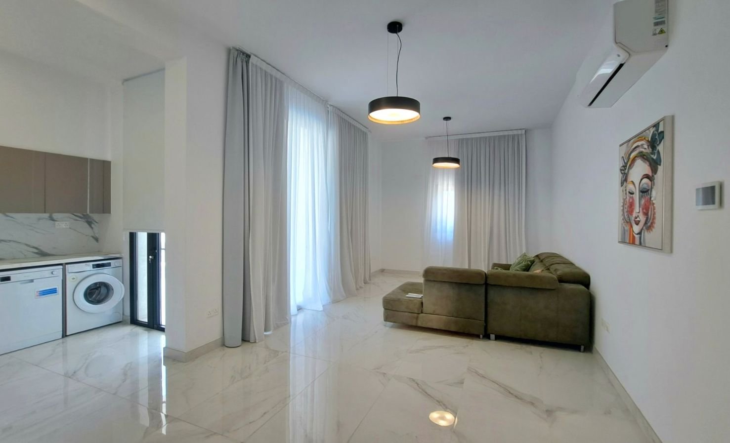 3 BR Apartment in Germasogeia, Limassol photo 3