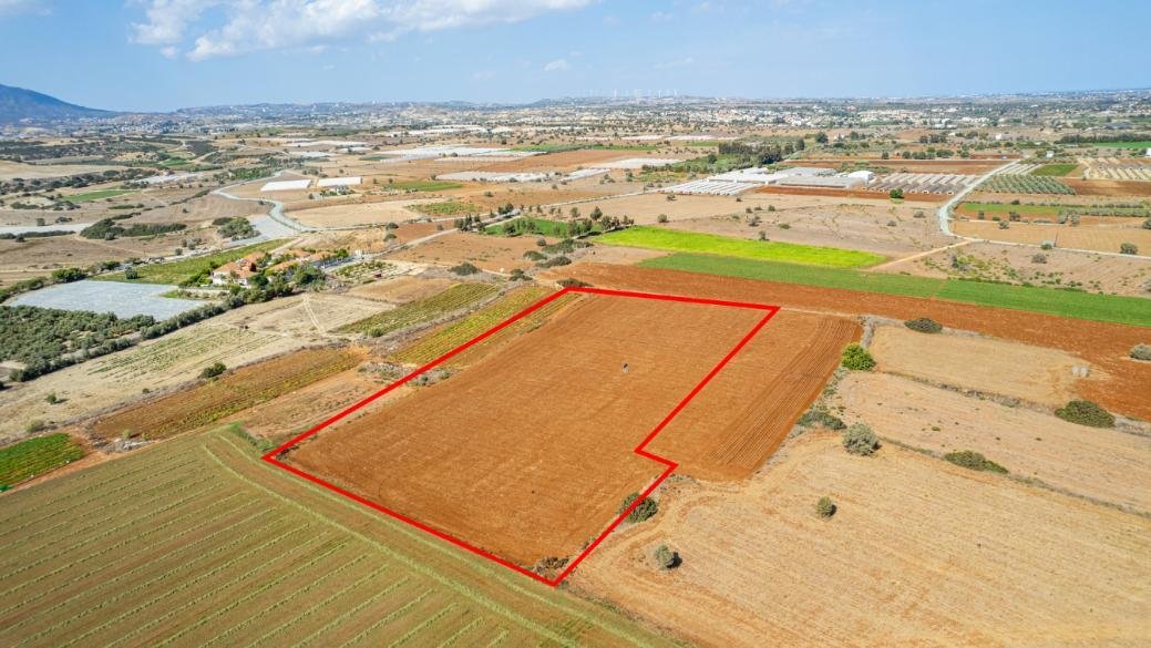 Touristic field in Alaminos, Larnaca photo 3