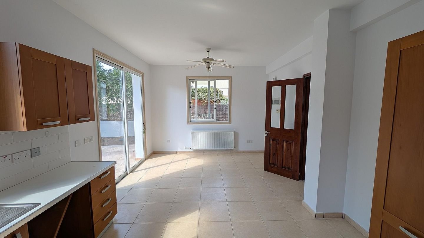 Two storey house in Lakatamia, Agia Paraskevi, Nicosia photo 12