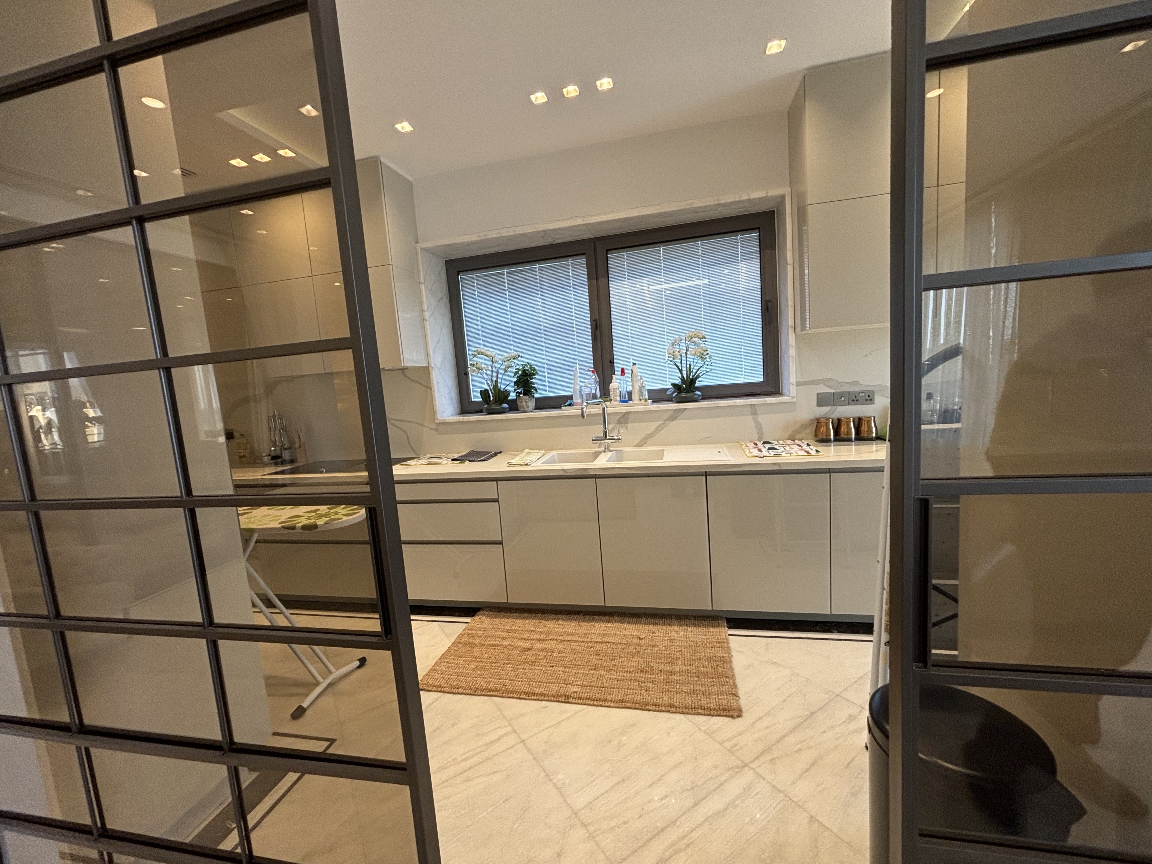 3 BR Unique Penthouse in Agia Triada, Limassol photo 9