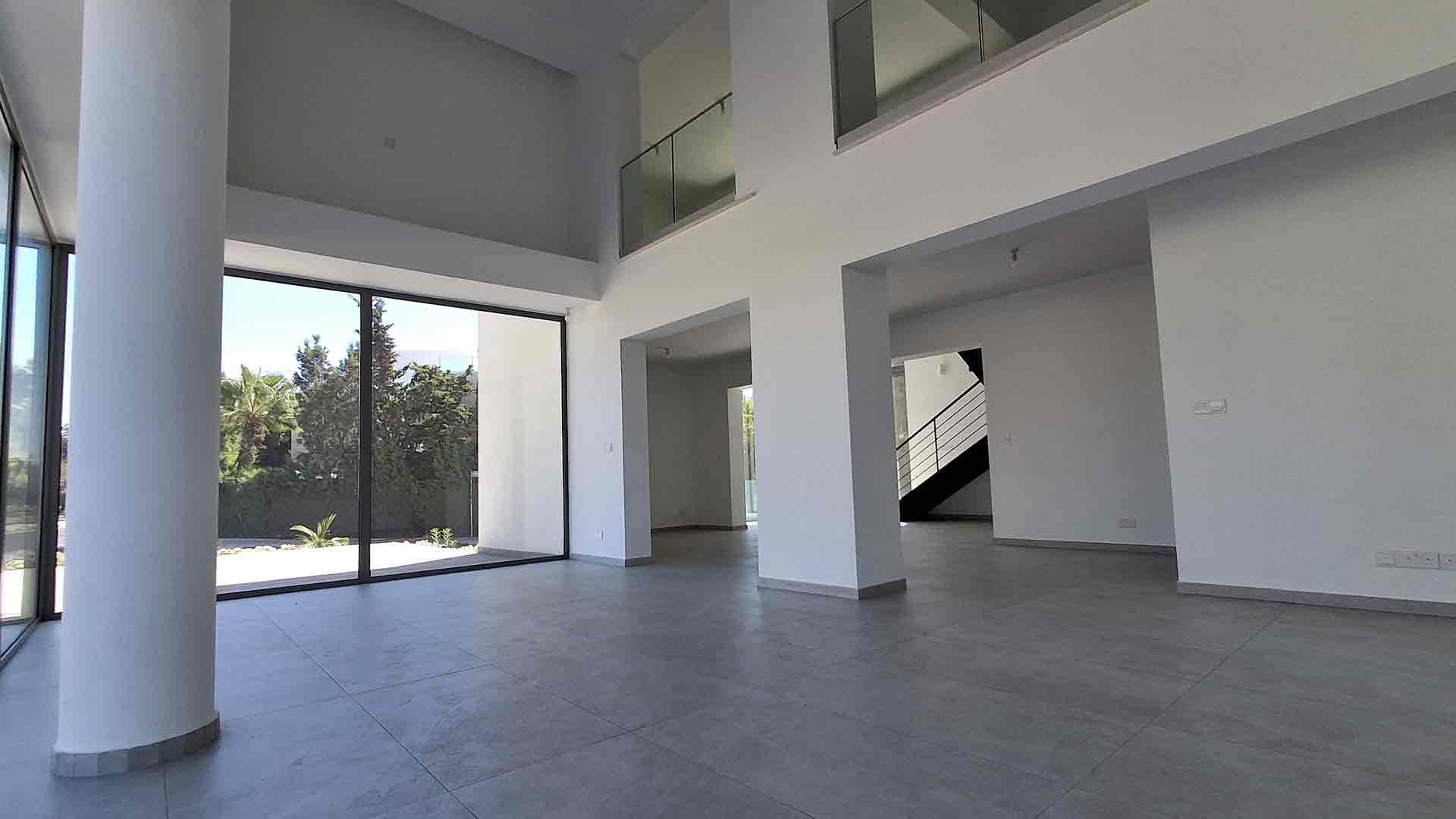 Shop in Kato Paphos, Paphos photo 4