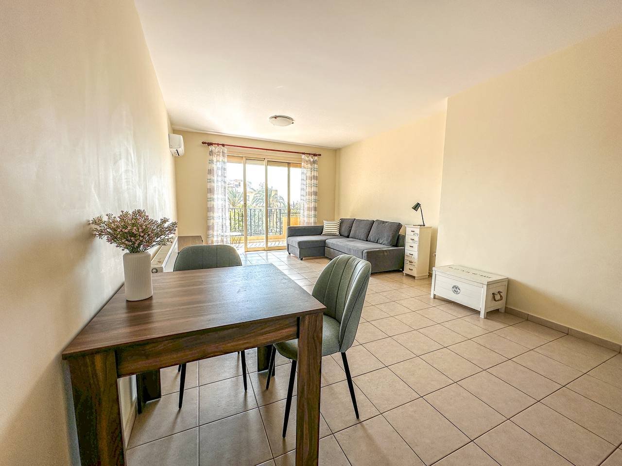 2 BR Apartment in Mesa Geitonia, Limassol photo 3