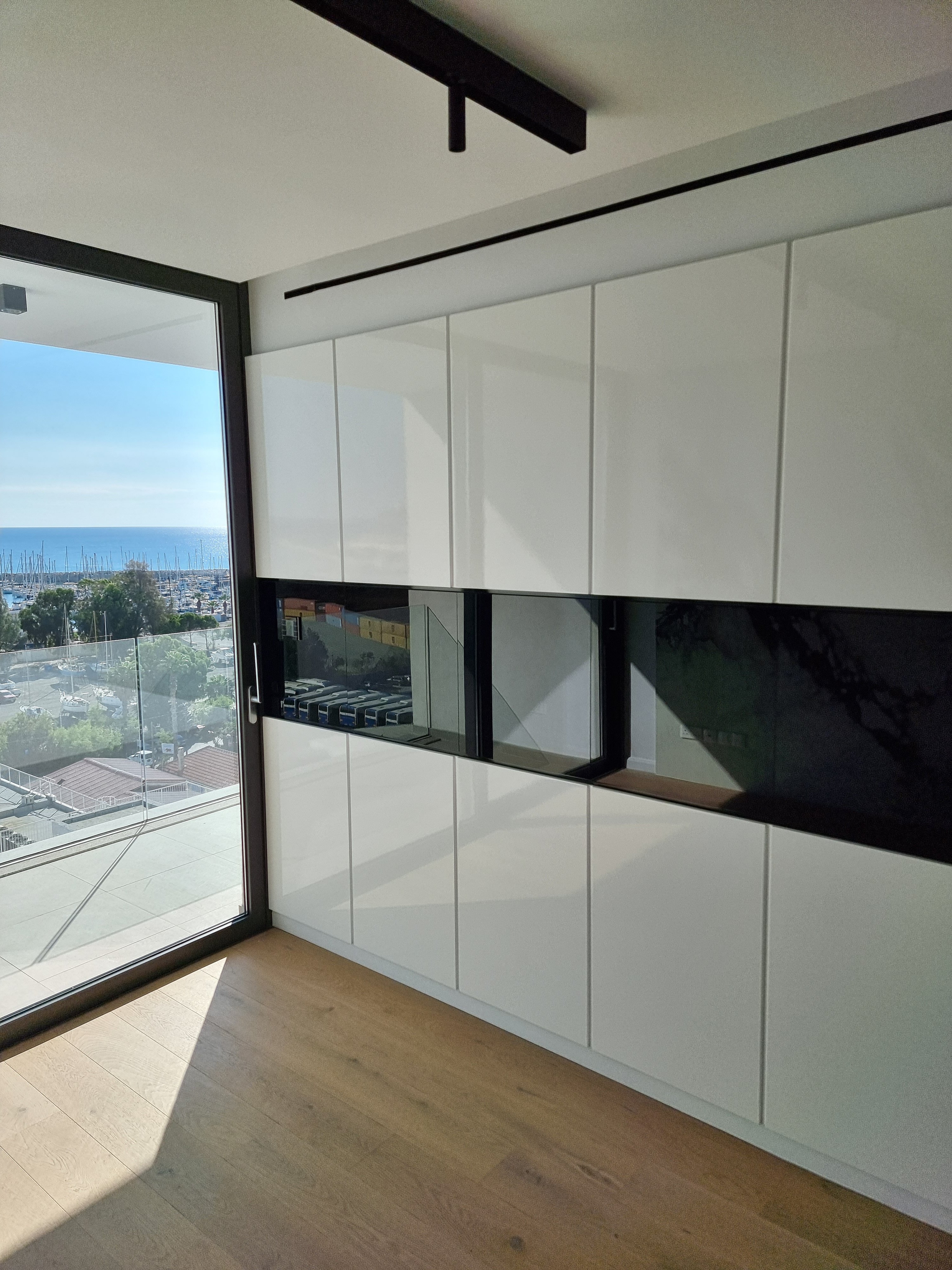 3 BR Apartment in Harbor, Larnaca photo 4