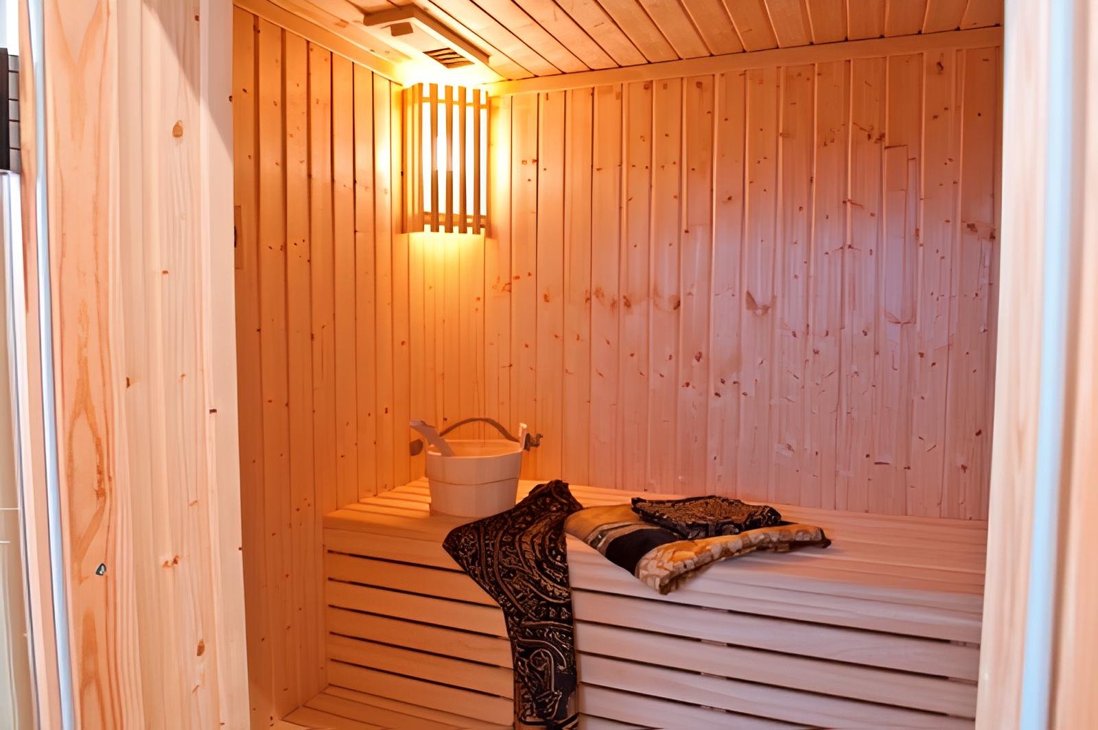 4 BR Villa in Agios Tychonas, Limassol photo 10