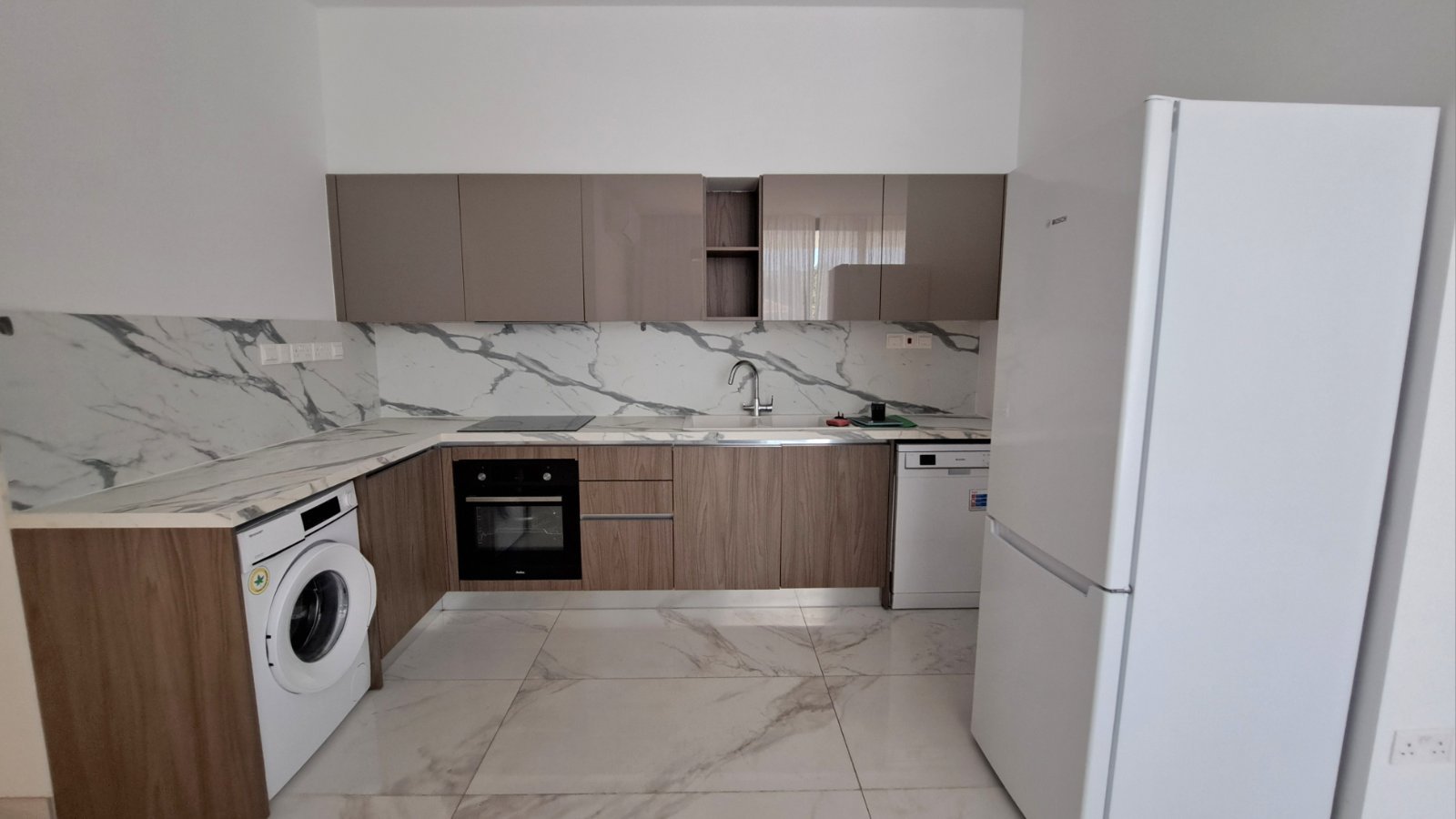 3 BR Apartment in Potamos Germasogeias, Limassol photo 3