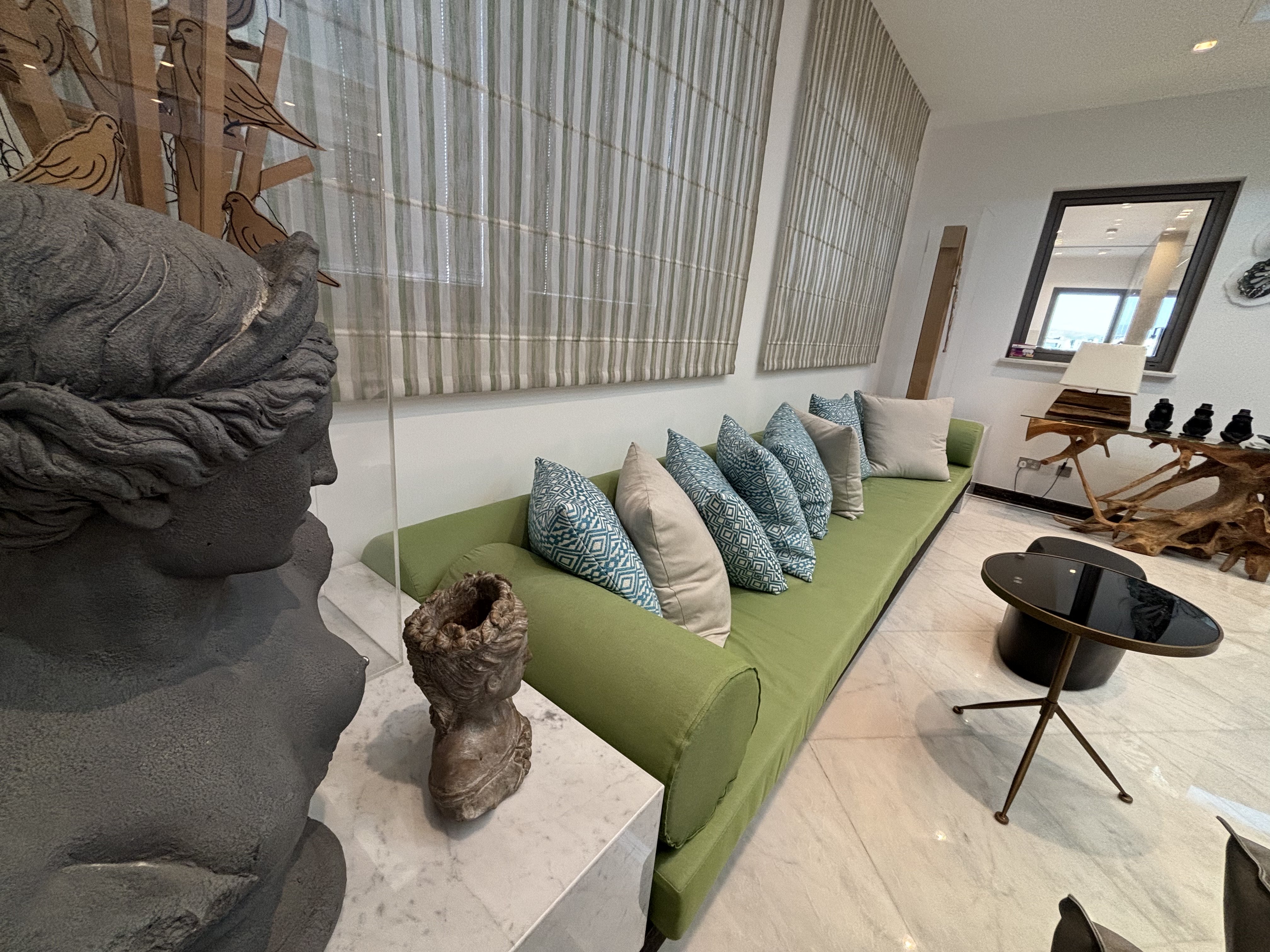 3 BR Unique Penthouse in Agia Triada, Limassol photo 11