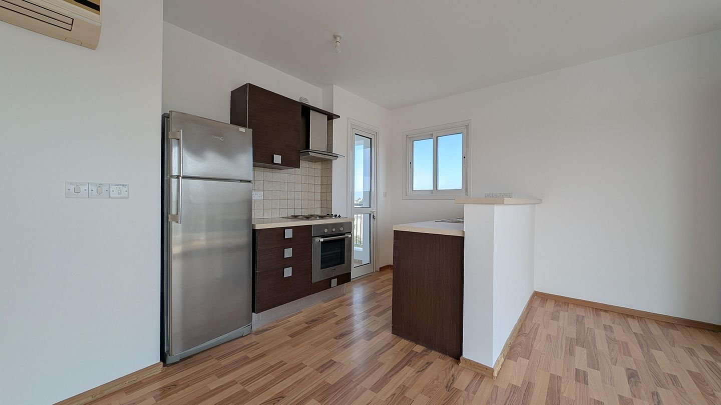 Top-Floor 2-Bedroom Apartment in Panagia, Nicosia photo 8