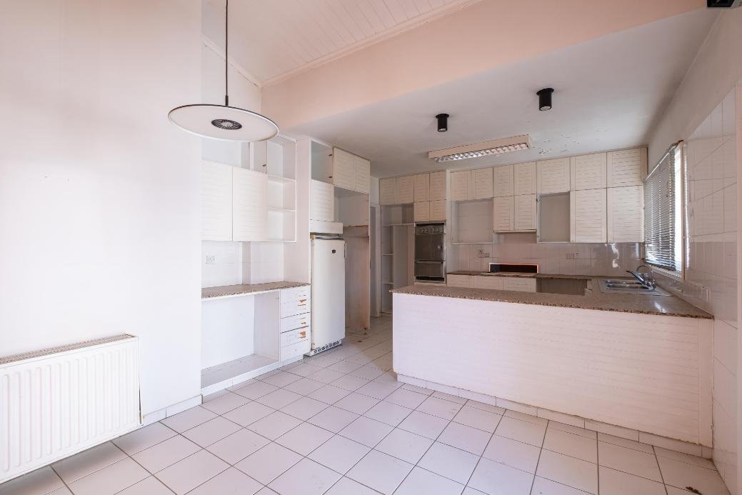 Residential building in Agios Dometios, Nicosia photo 14