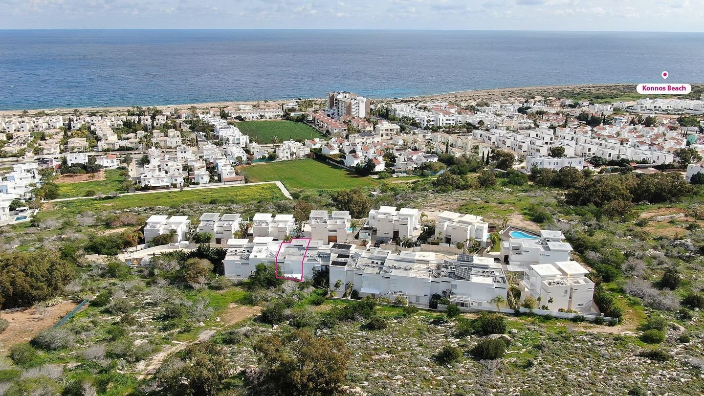 Coastal Two-storey semi-detached house, in Cavo Greco, Paralimni, Ammochostos photo 5